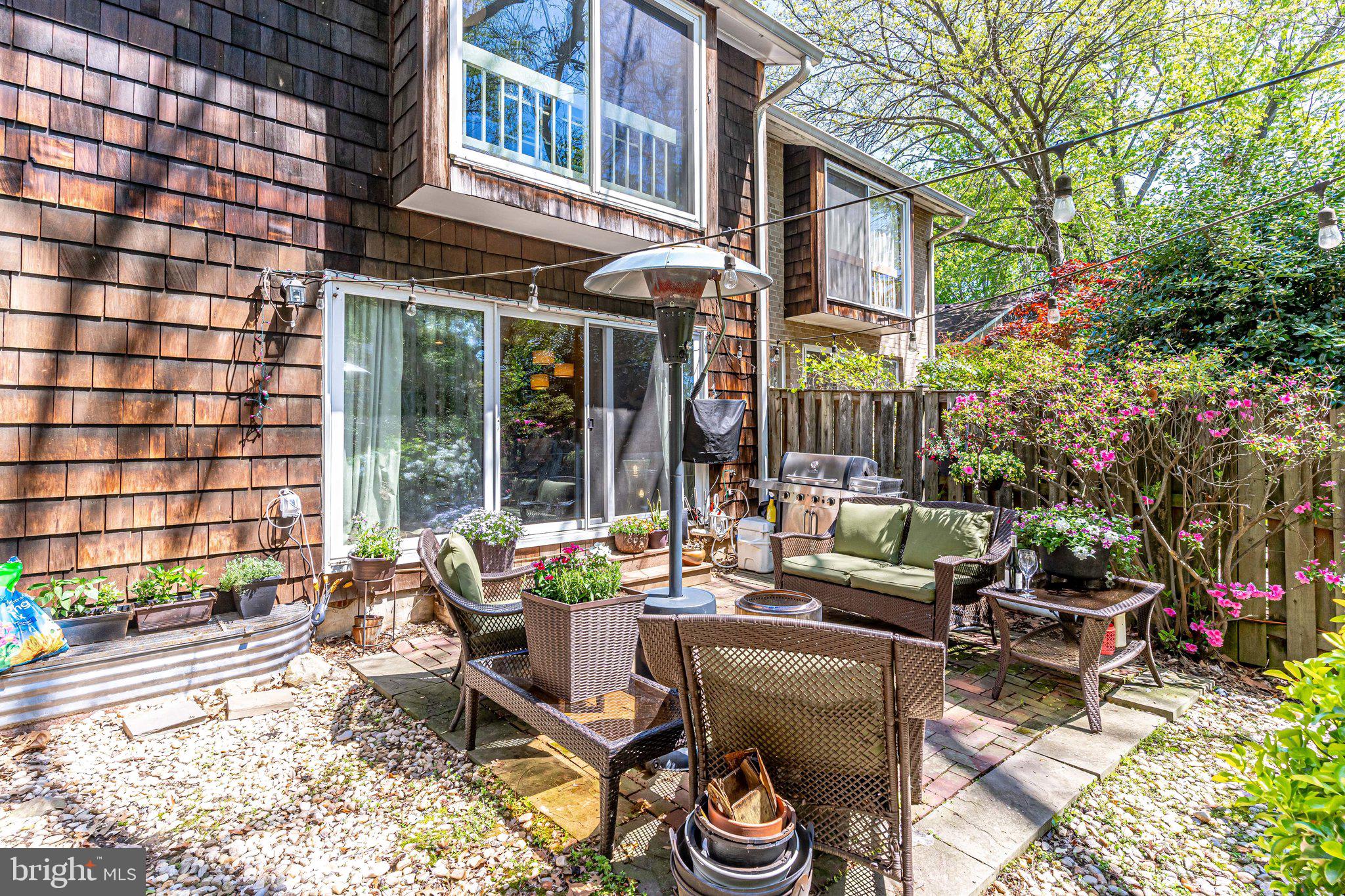 NEW MARK COMMONS - Residential