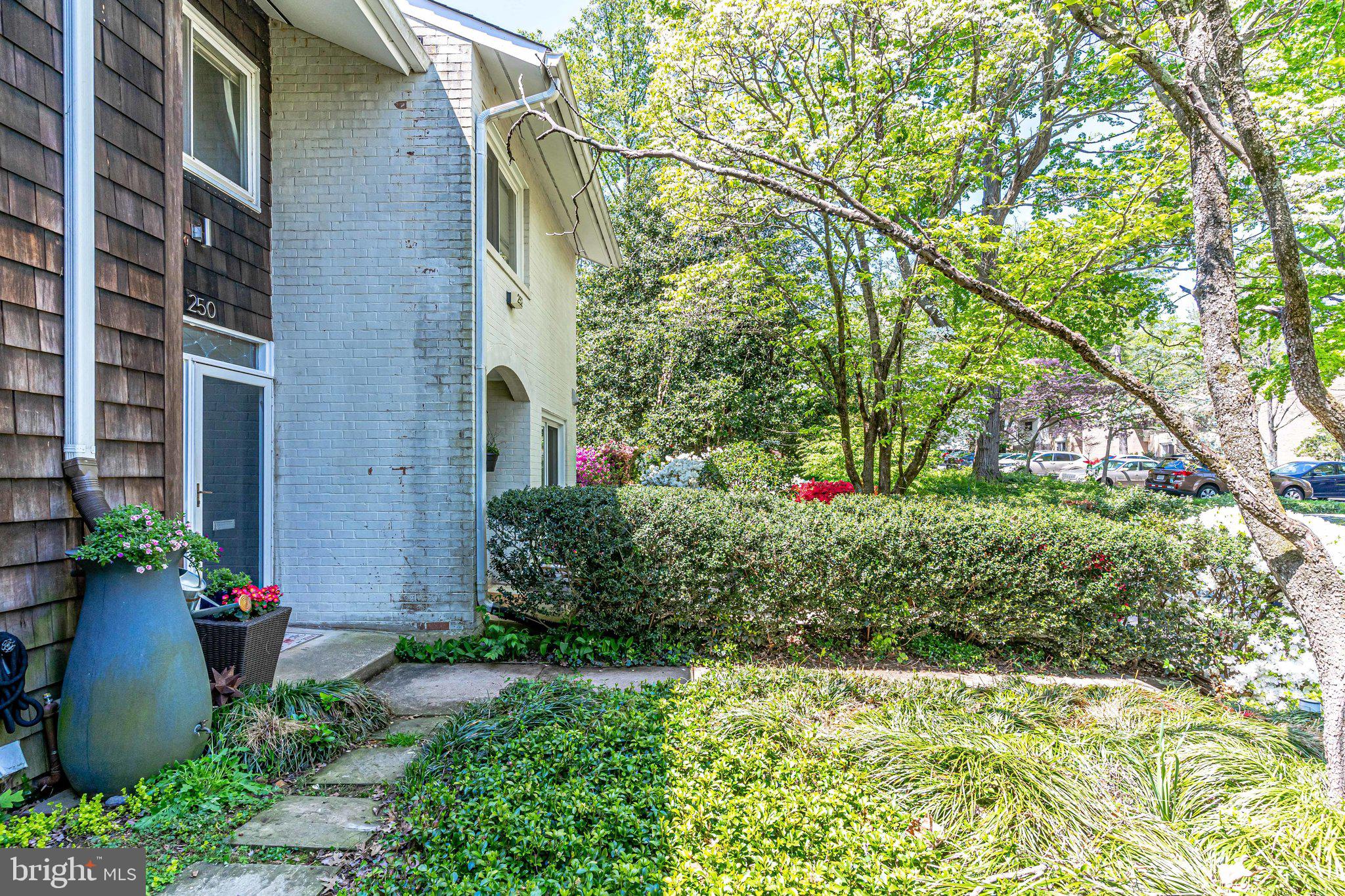 NEW MARK COMMONS - Residential