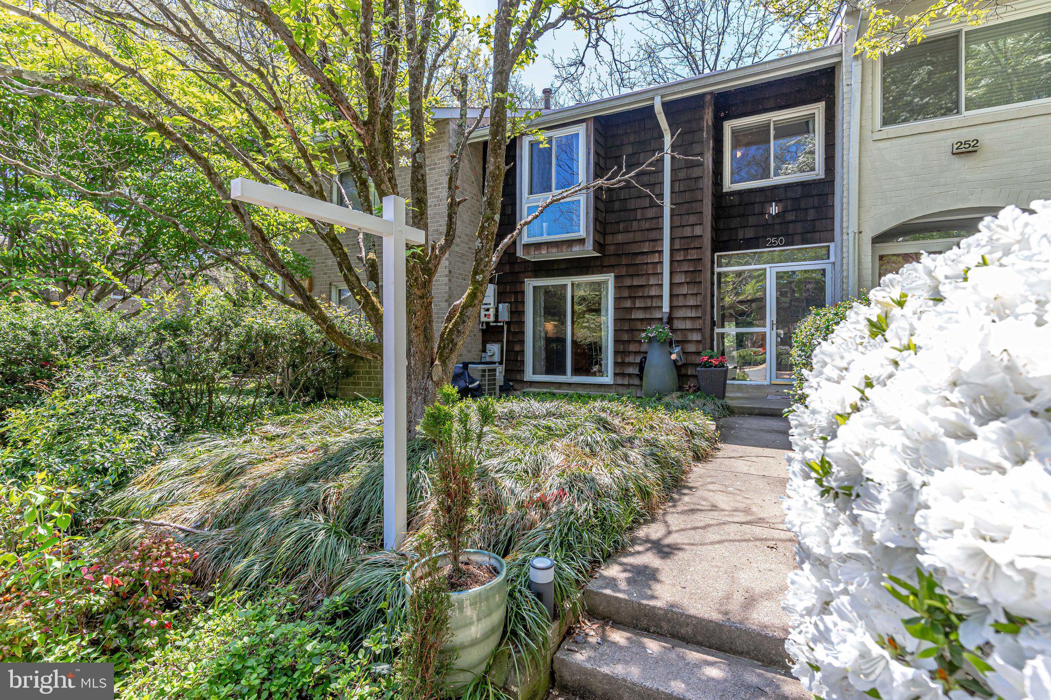 NEW MARK COMMONS - Residential