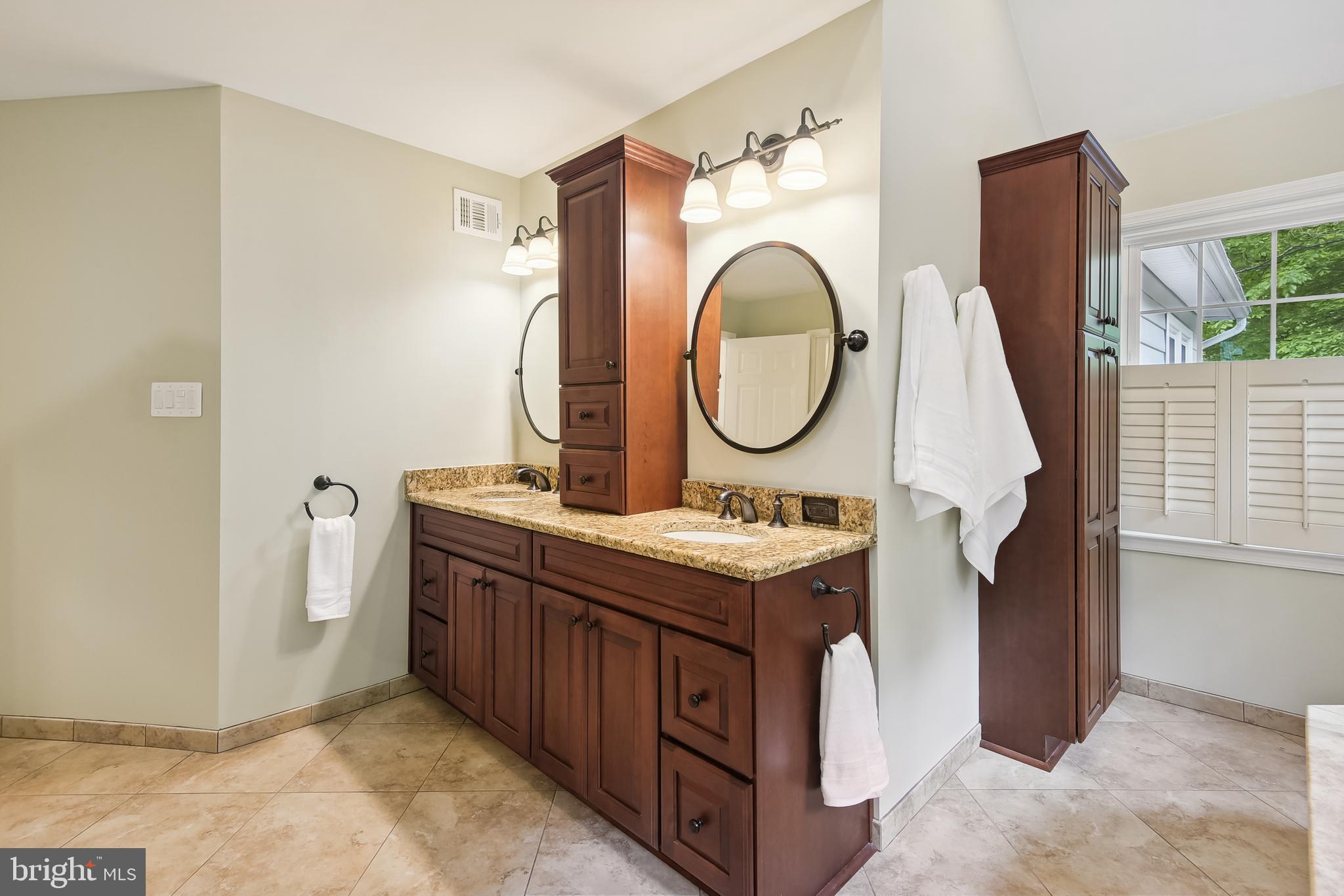 WILDWOOD HILLS ESTATES - Residential