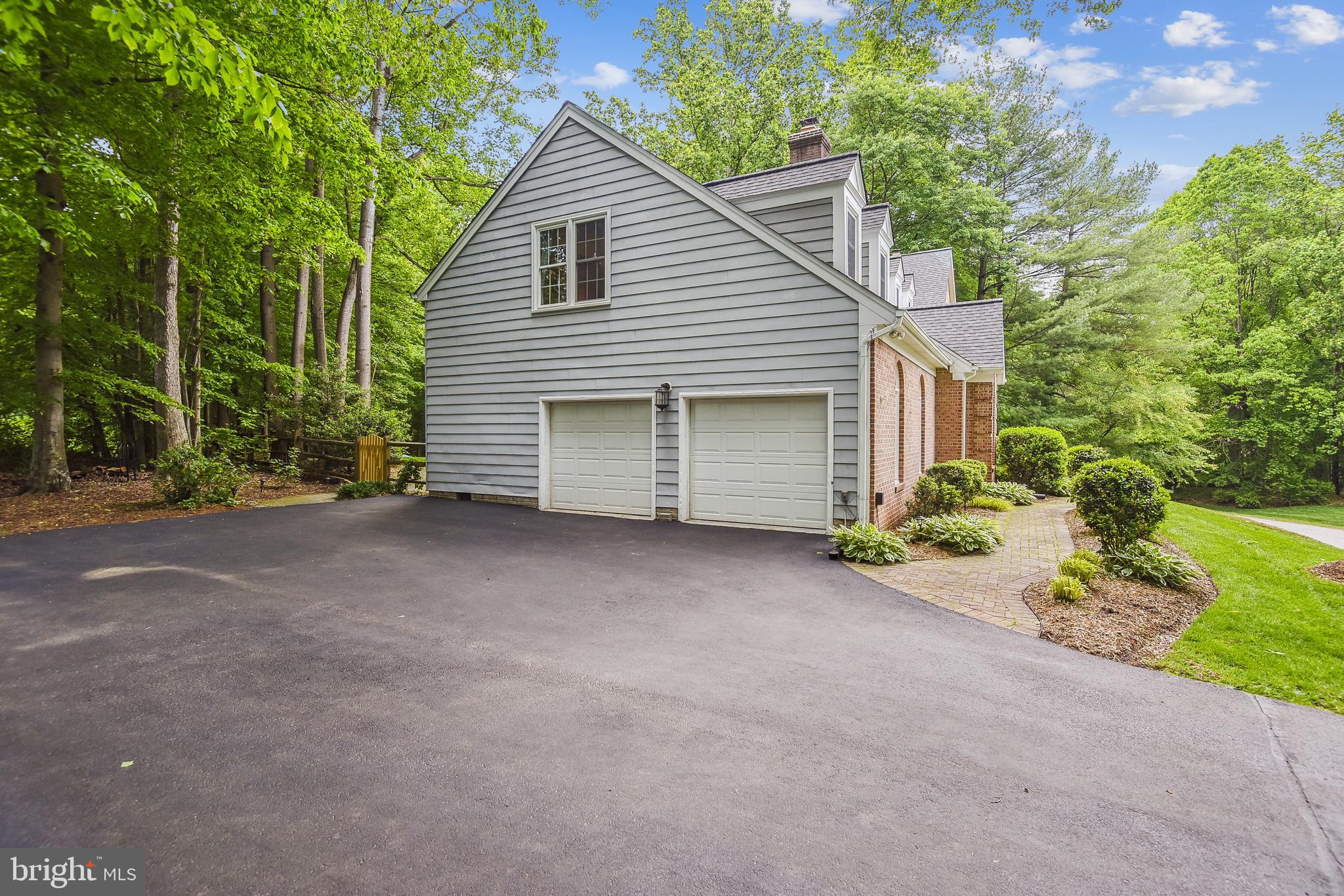 WILDWOOD HILLS ESTATES - Residential