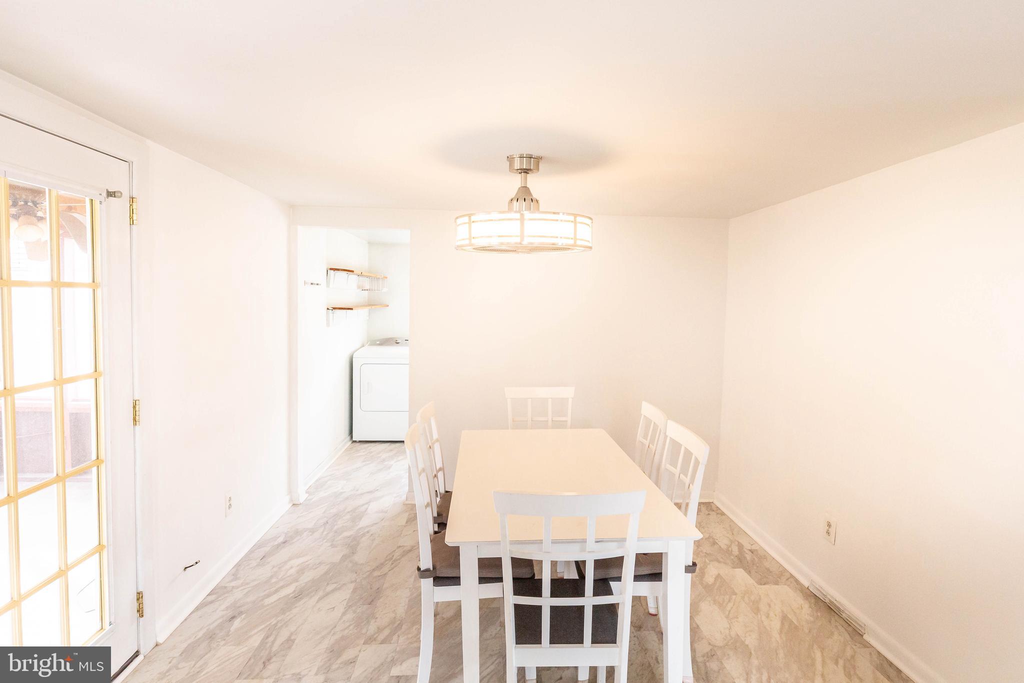 OLIVER BEACH - Residential