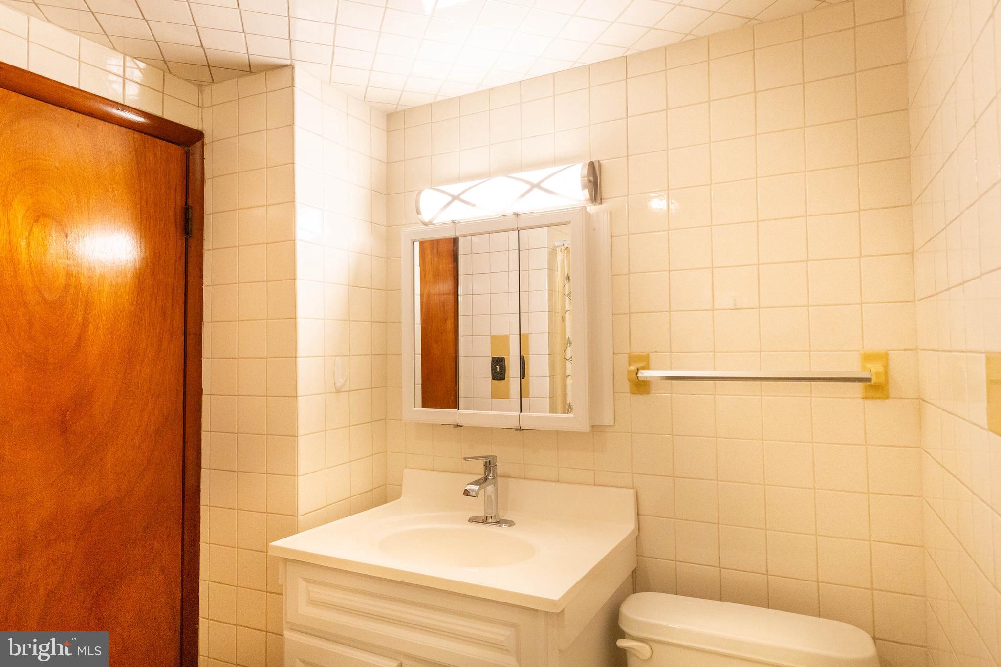 OLIVER BEACH - Residential