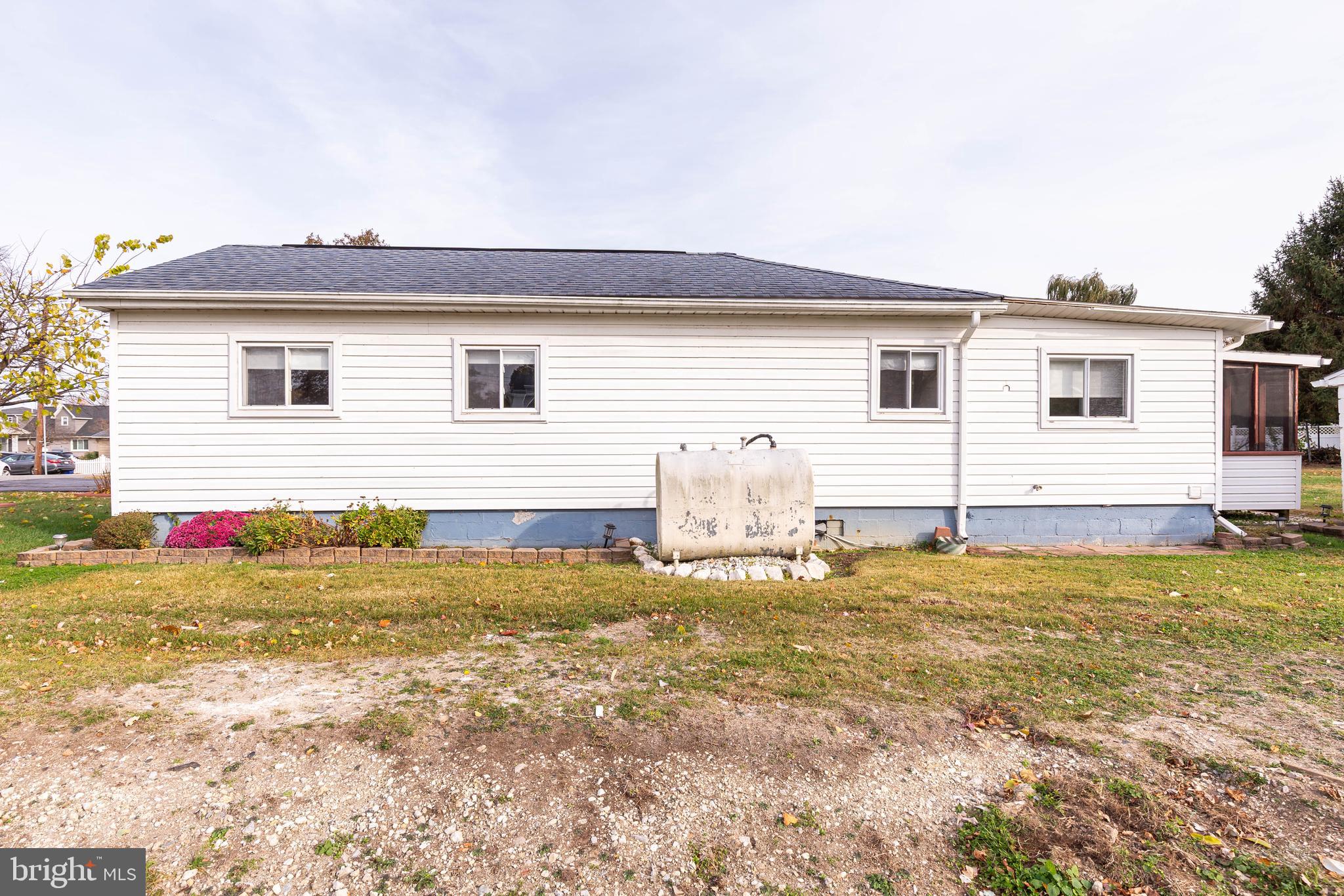 OLIVER BEACH - Residential