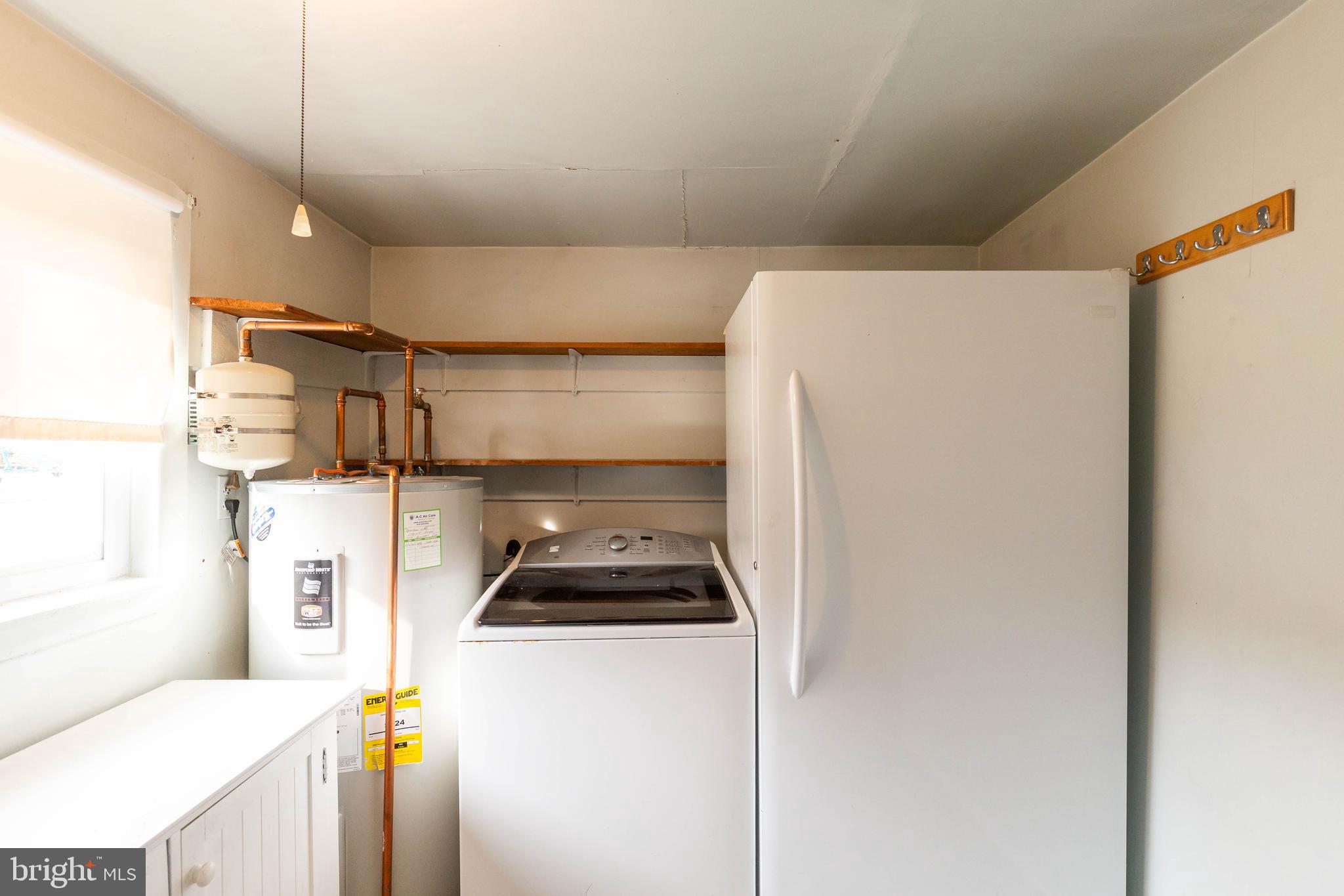 OLIVER BEACH - Residential