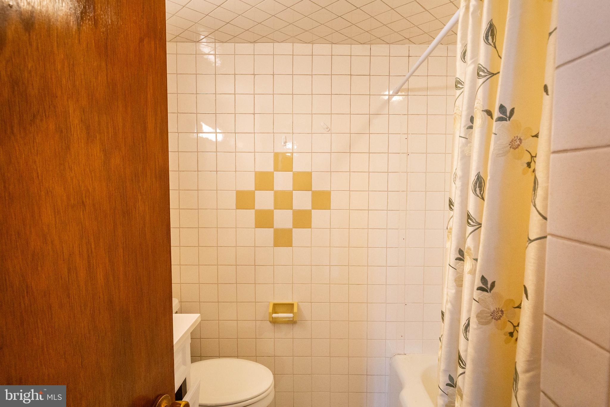 OLIVER BEACH - Residential