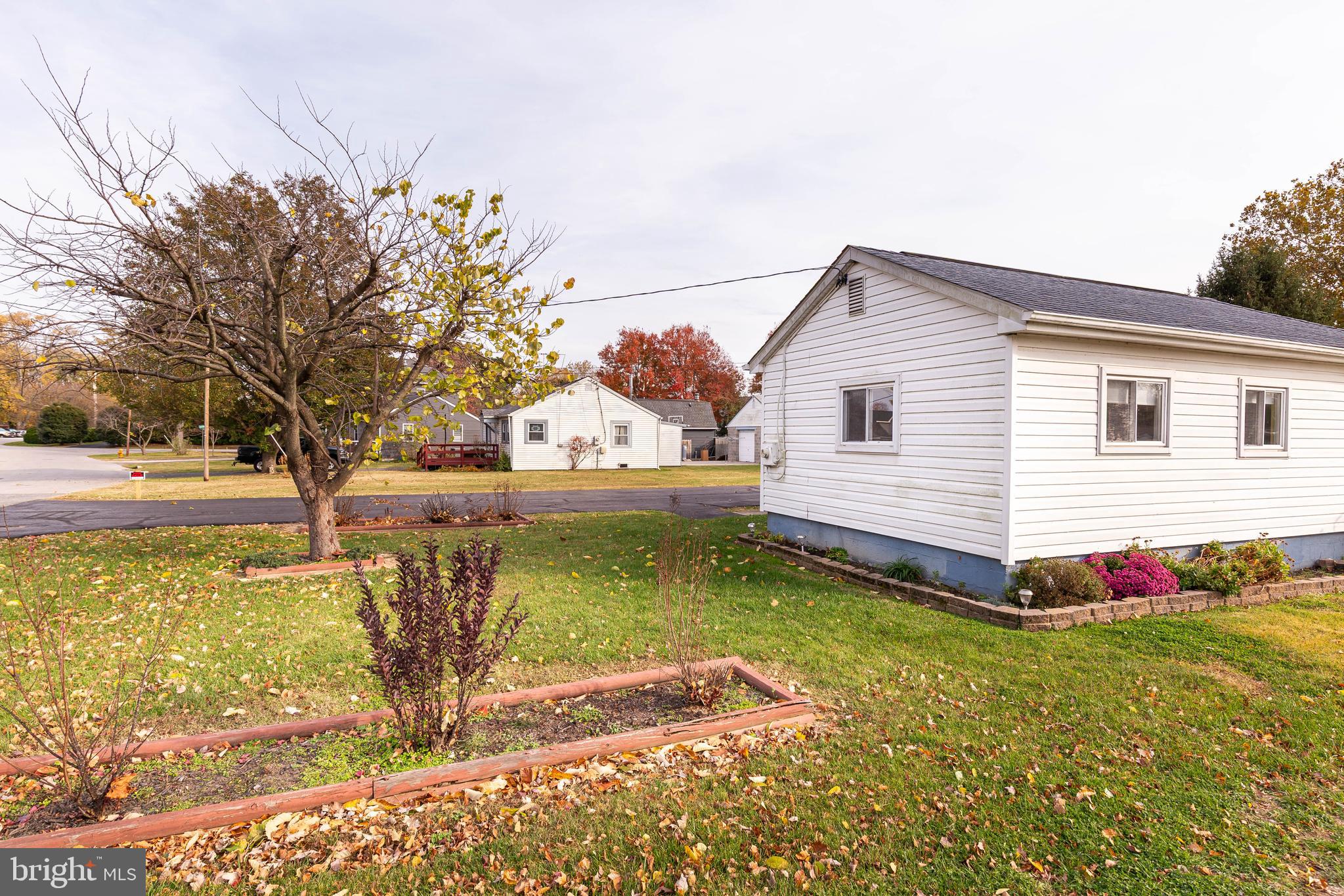 OLIVER BEACH - Residential