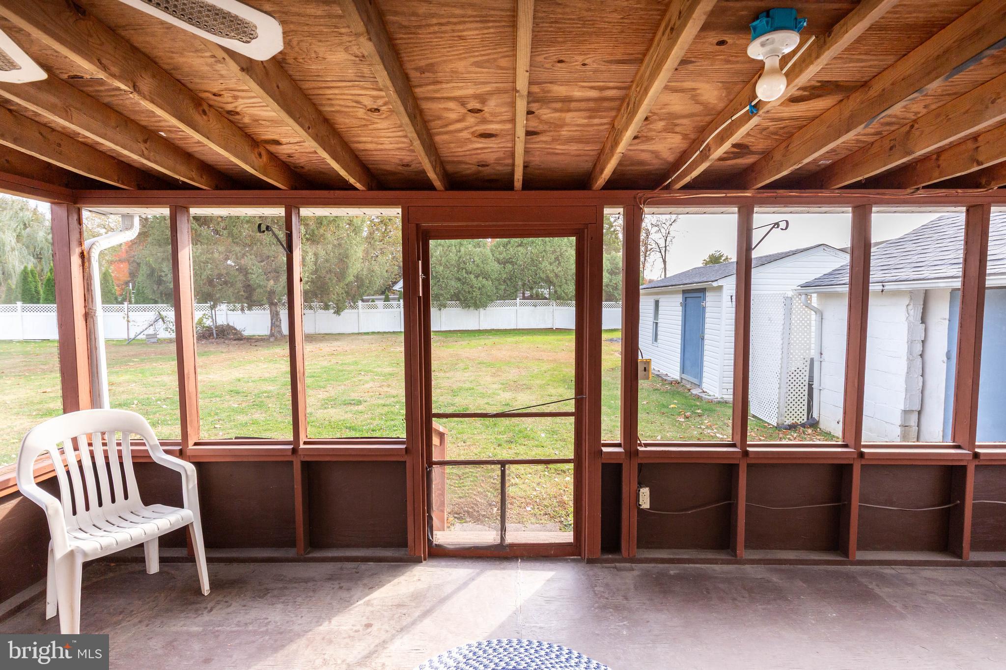 OLIVER BEACH - Residential