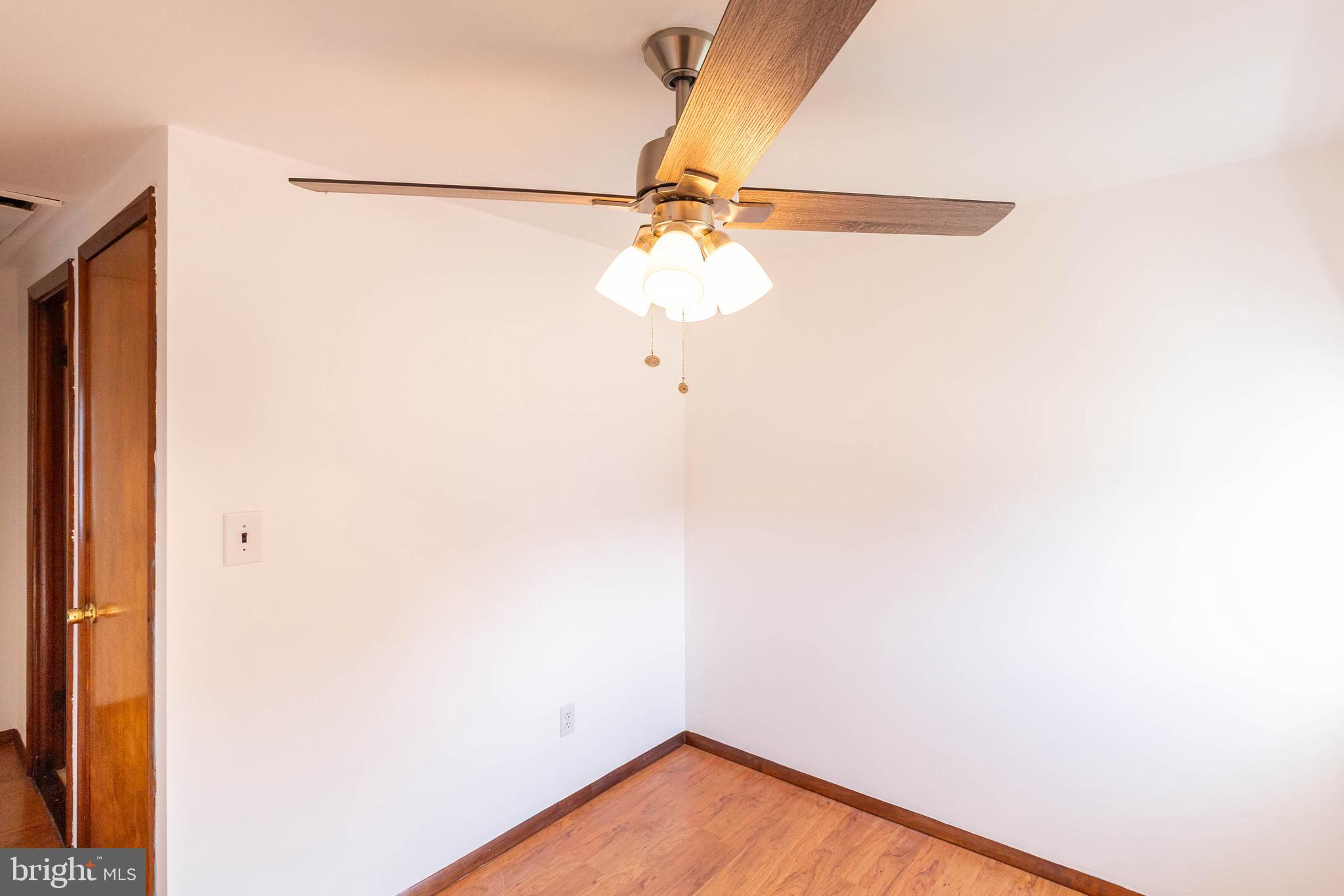 OLIVER BEACH - Residential