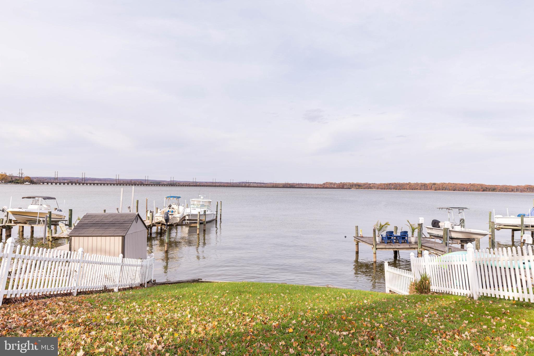 OLIVER BEACH - Residential