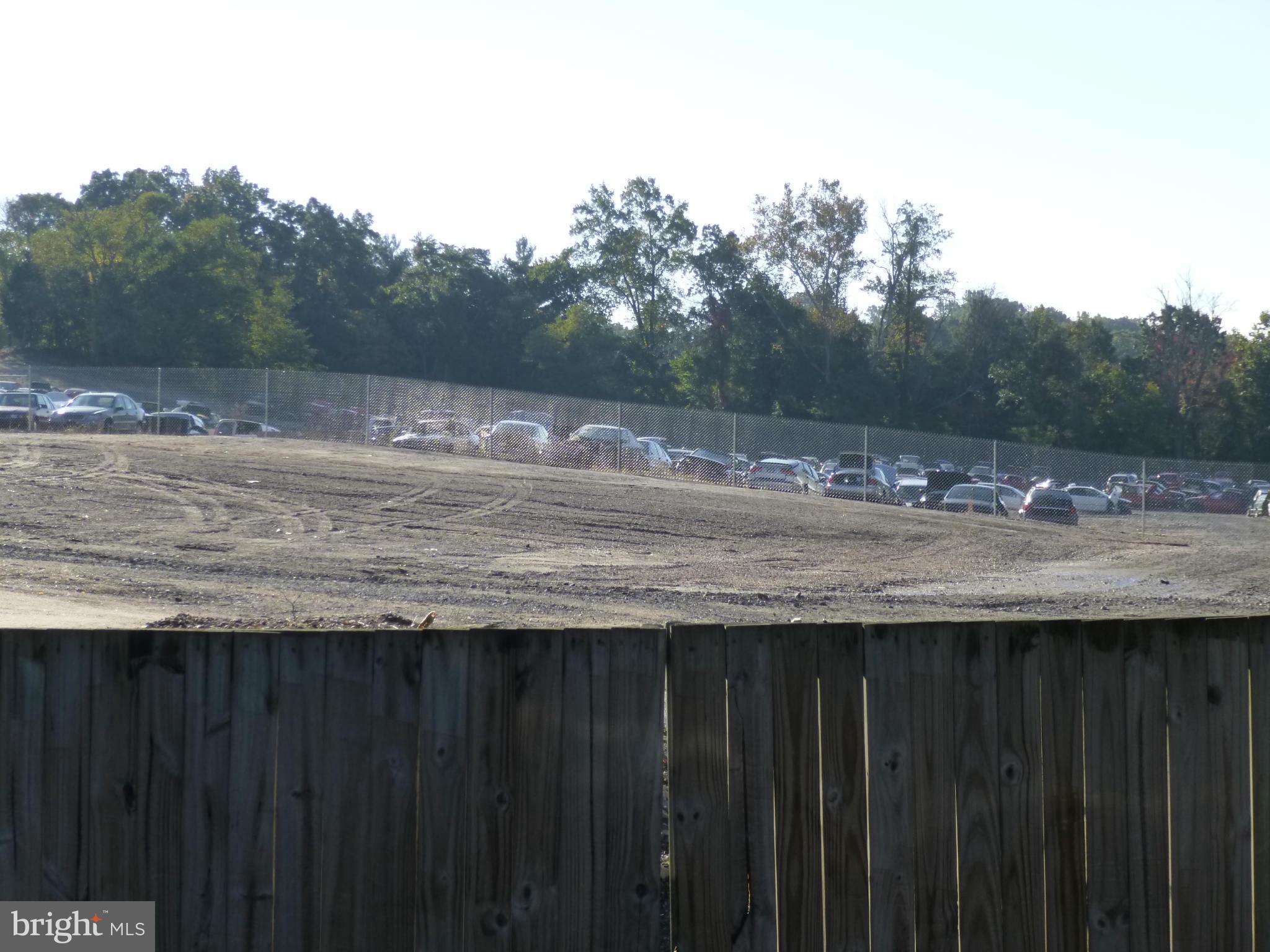 DOUBLE T TOWING & STORAGE - Commercial Lease