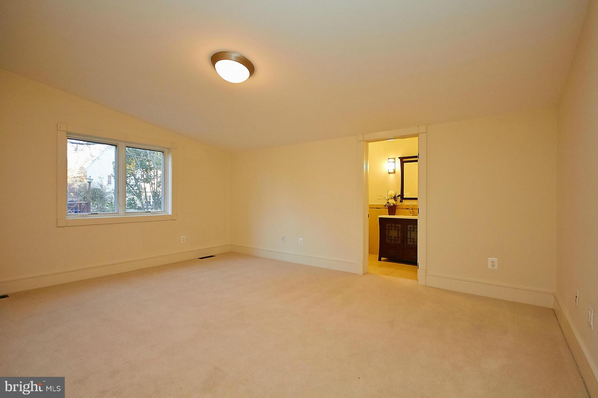 REIDS GROVE - Residential Lease