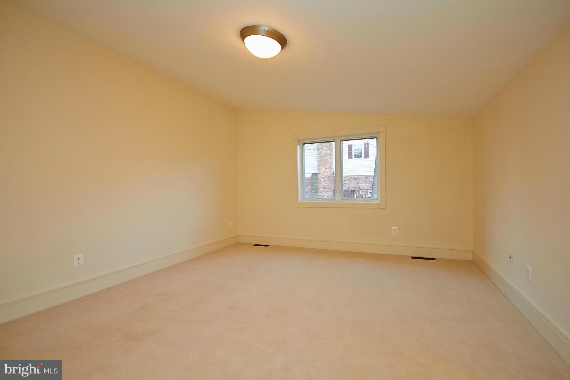 REIDS GROVE - Residential Lease