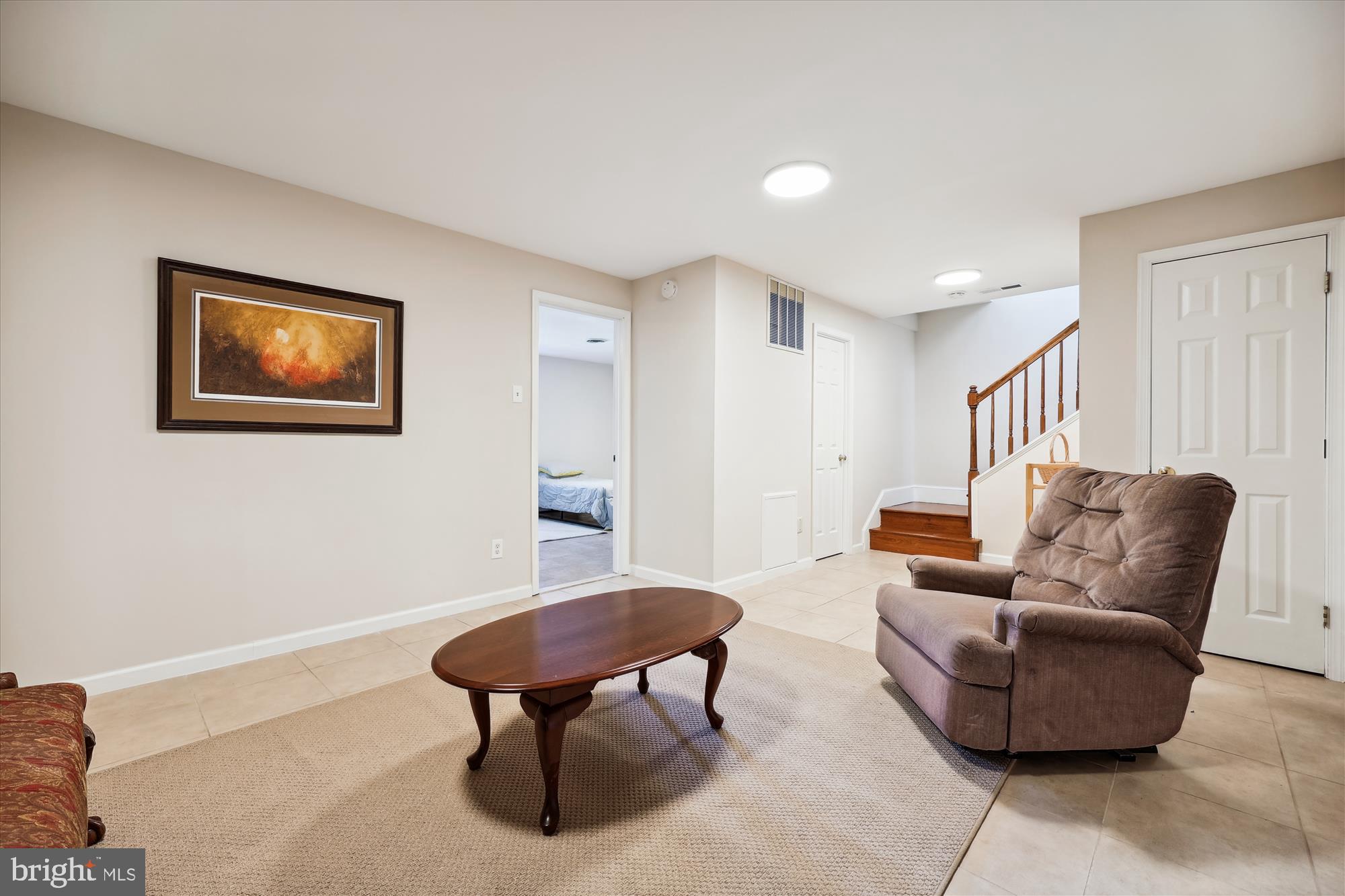 DARNESTOWN OUTSIDE - Residential