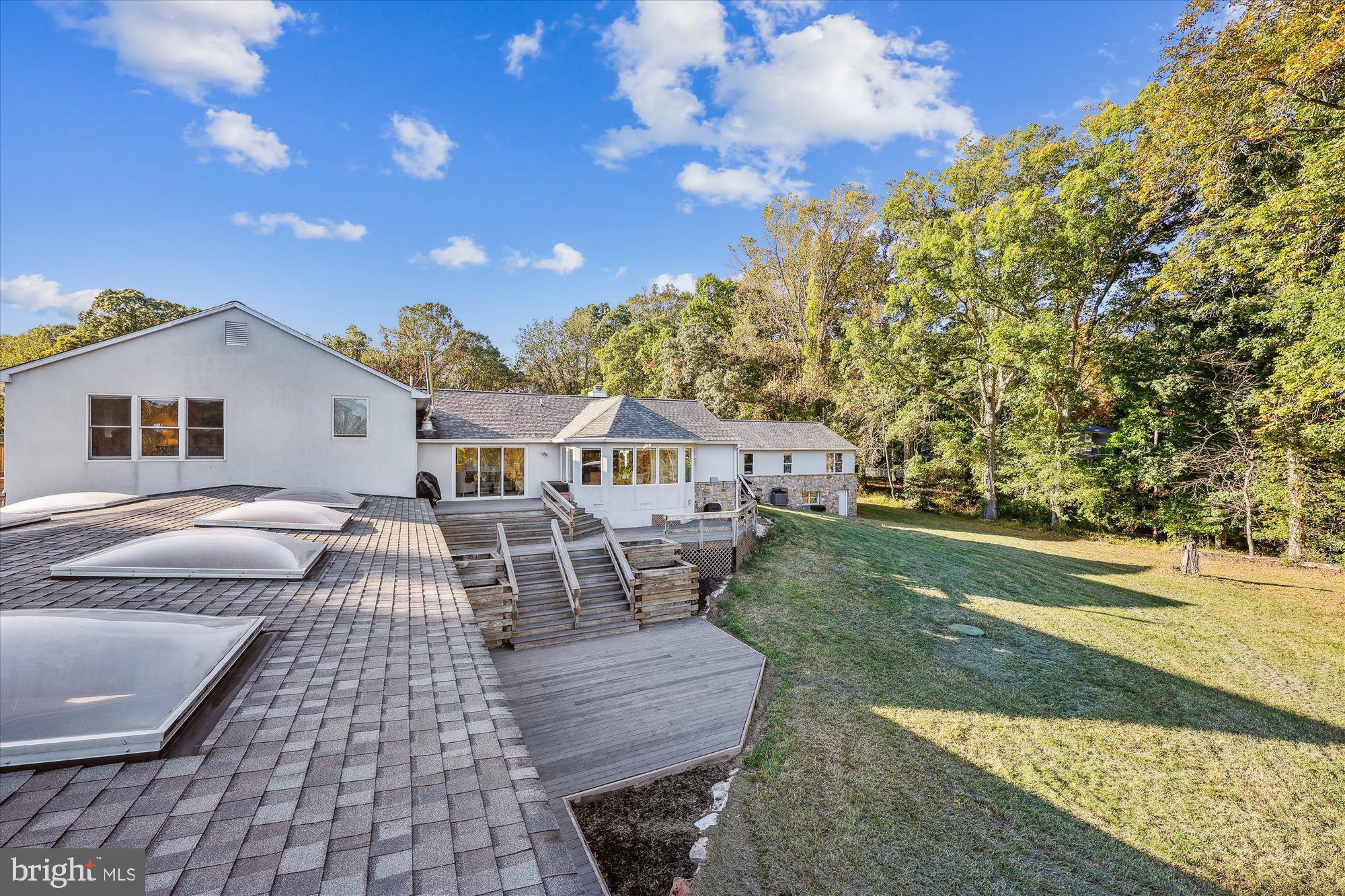 DARNESTOWN OUTSIDE - Residential