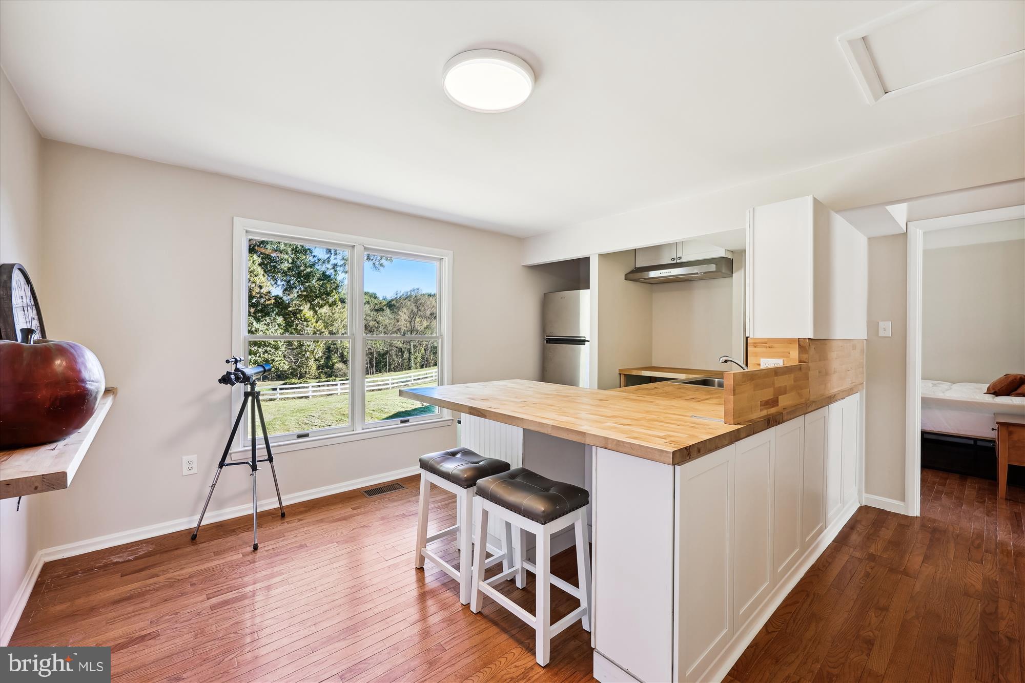 DARNESTOWN OUTSIDE - Residential