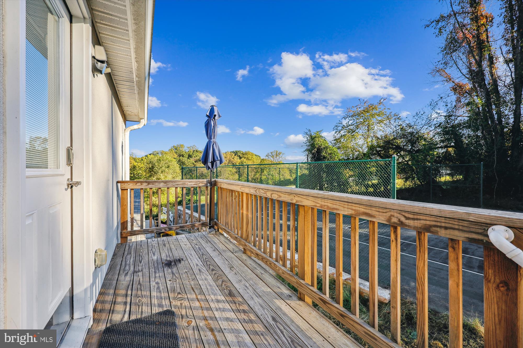 DARNESTOWN OUTSIDE - Residential