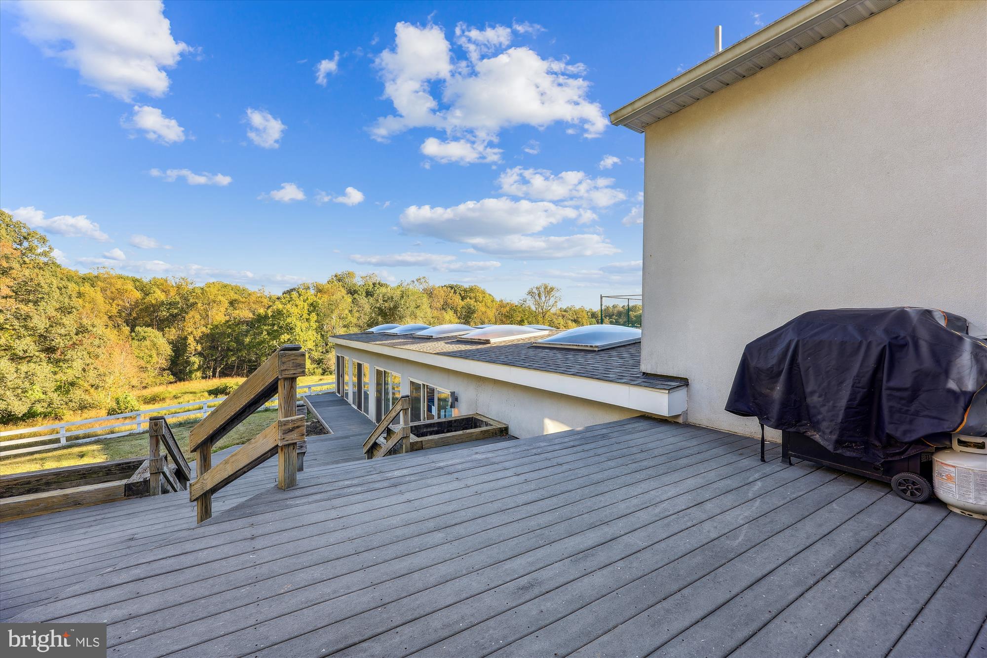 DARNESTOWN OUTSIDE - Residential