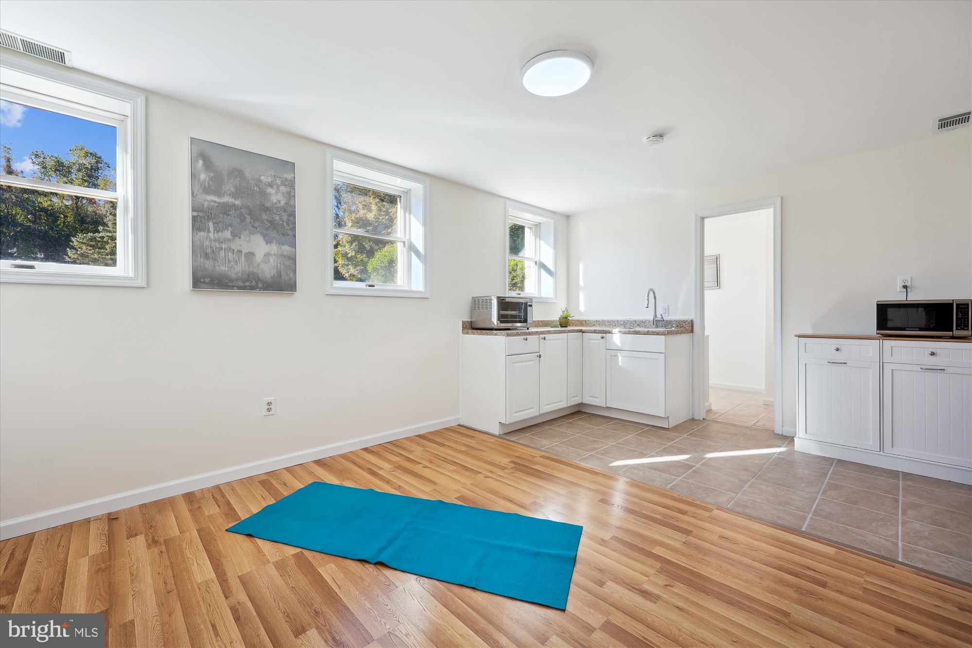 DARNESTOWN OUTSIDE - Residential