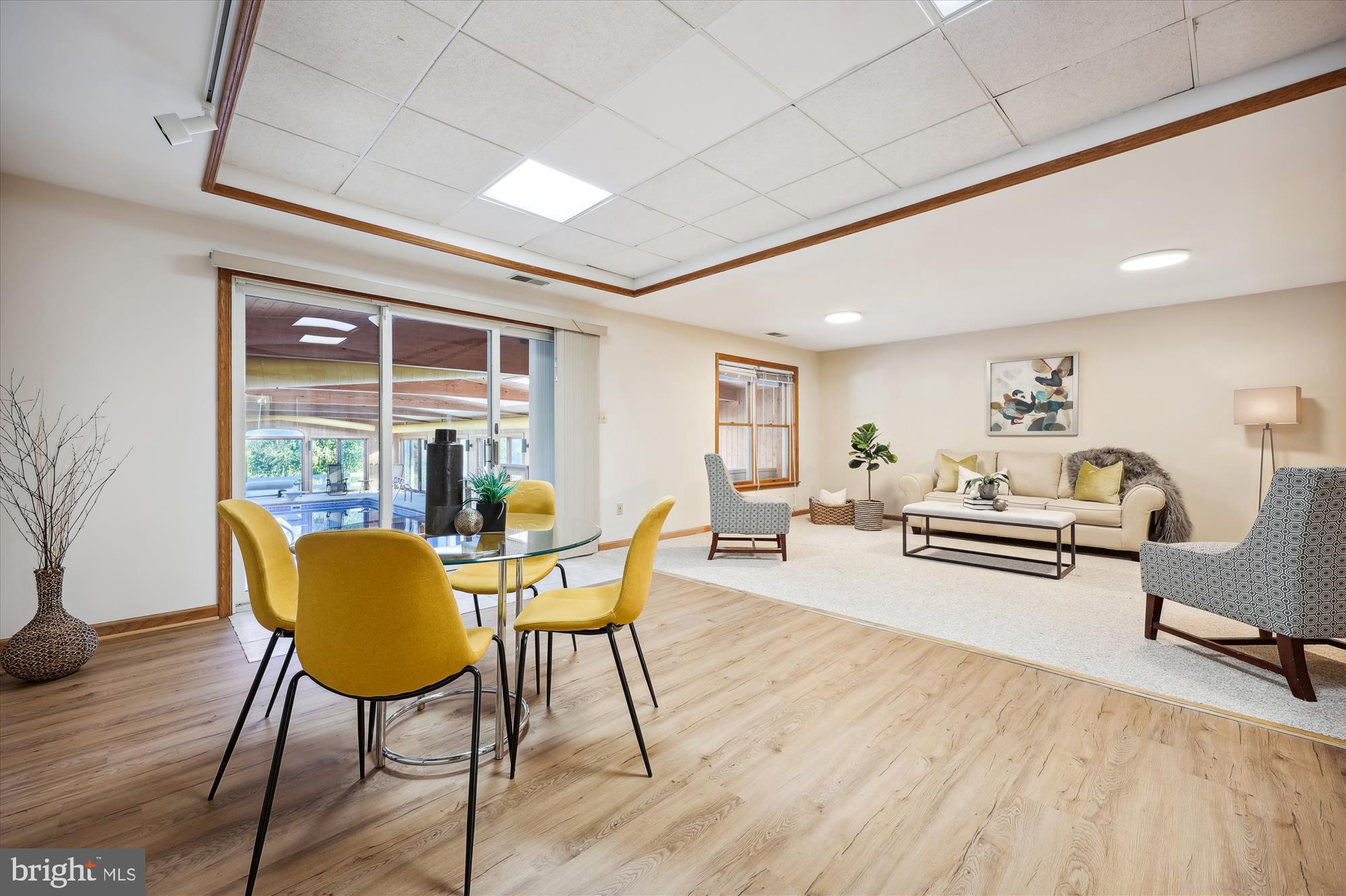 DARNESTOWN OUTSIDE - Residential