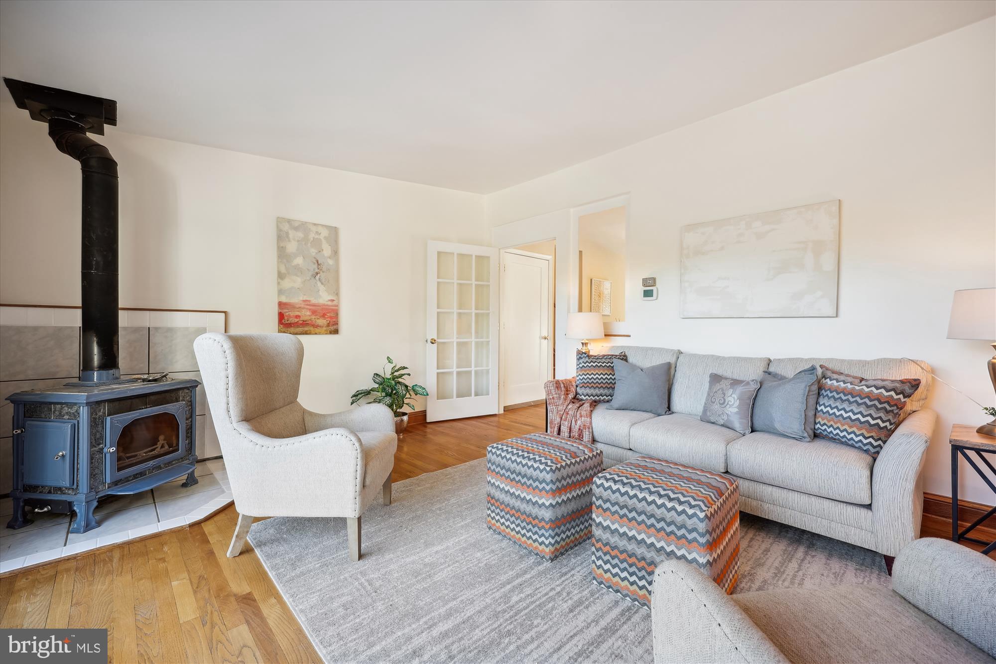 DARNESTOWN OUTSIDE - Residential