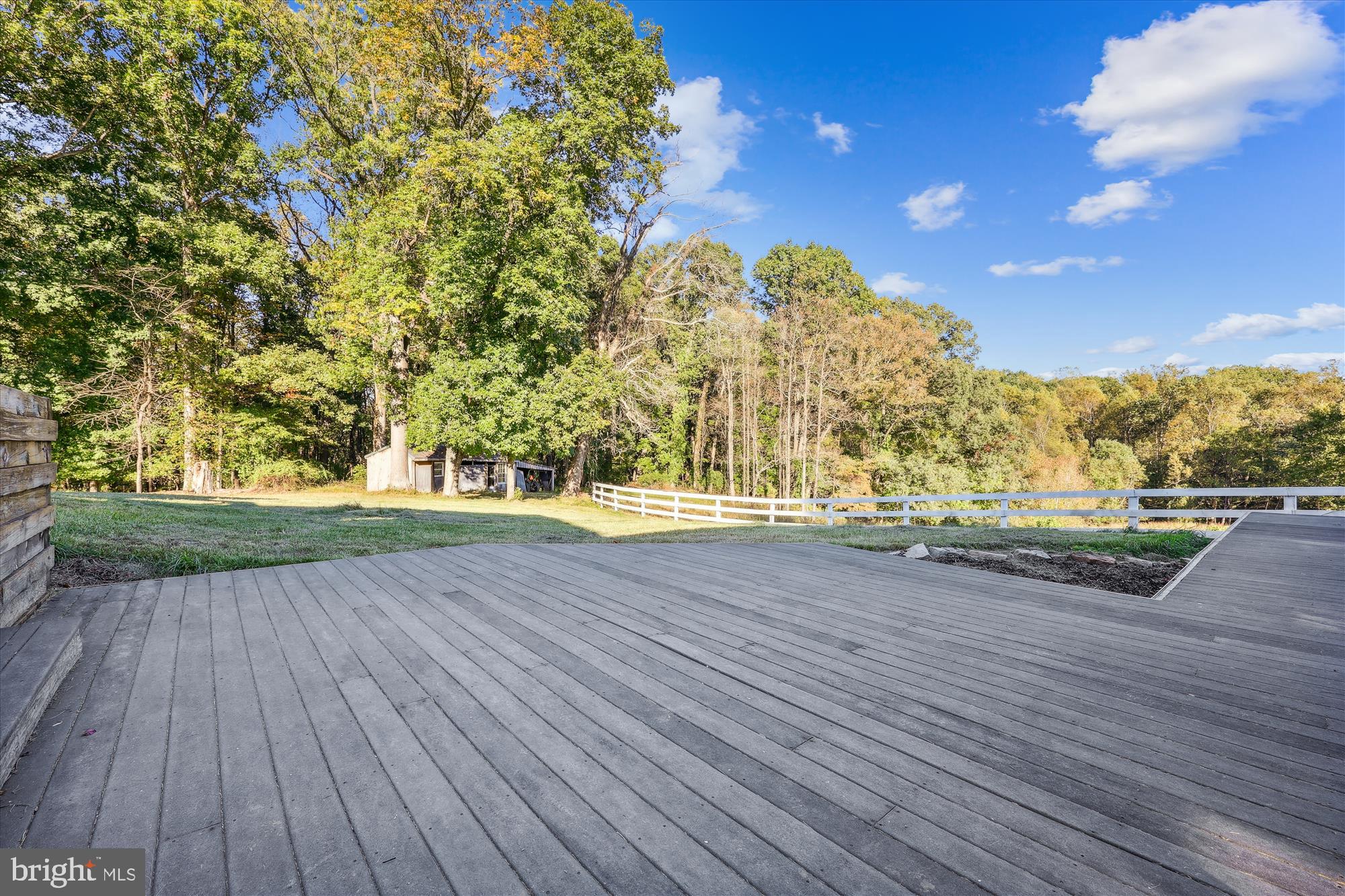 DARNESTOWN OUTSIDE - Residential