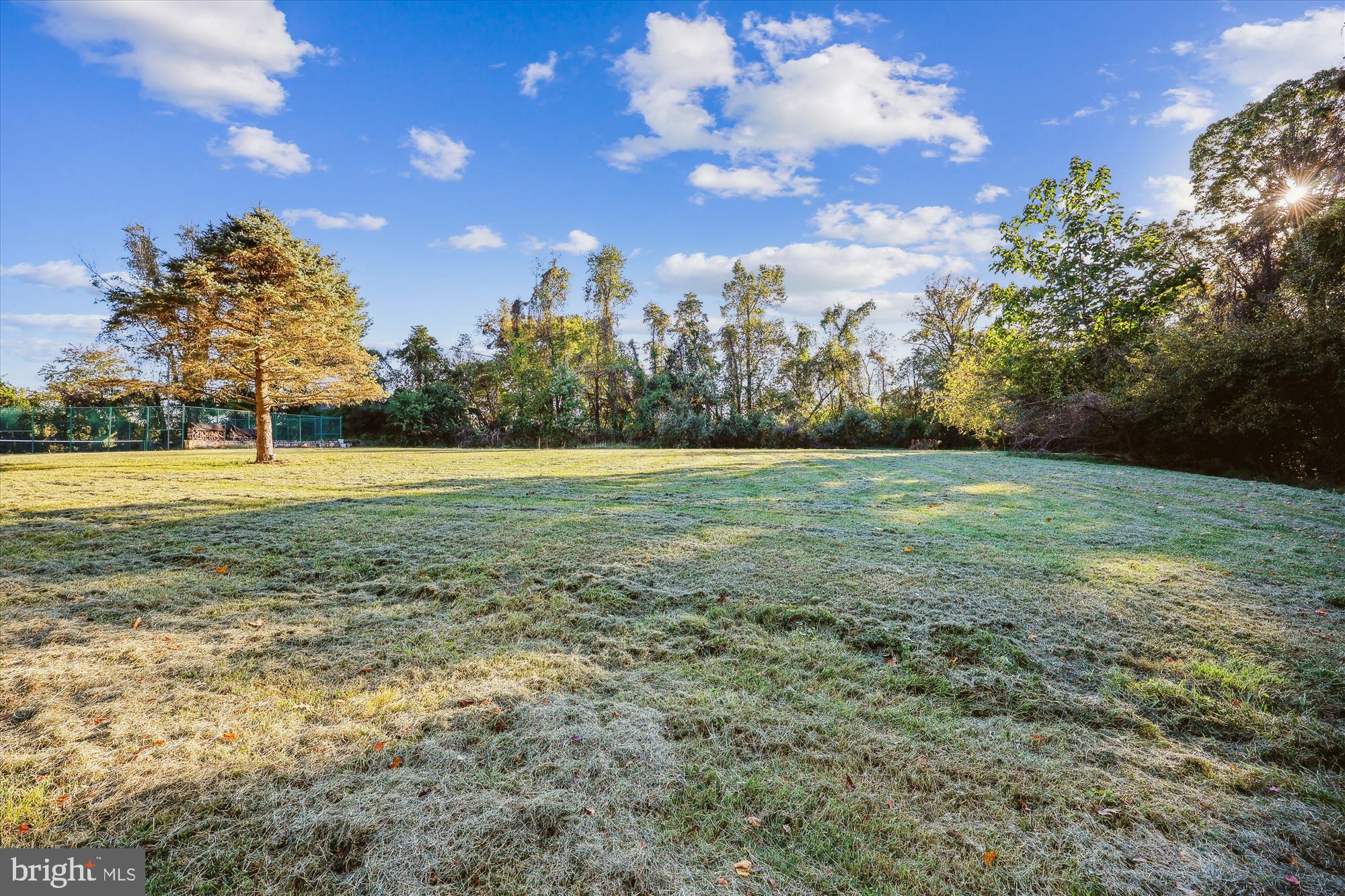 DARNESTOWN OUTSIDE - Residential