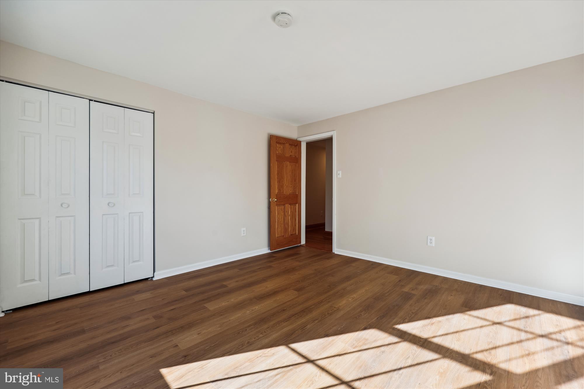 DARNESTOWN OUTSIDE - Residential