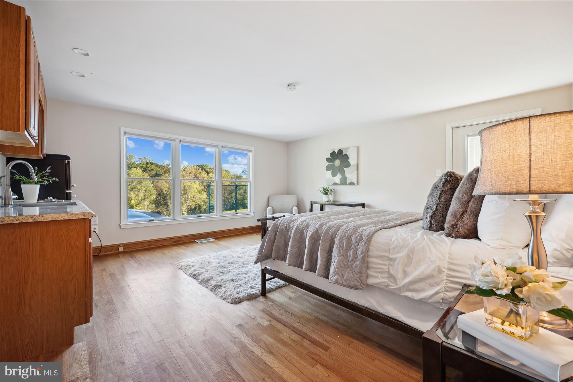 DARNESTOWN OUTSIDE - Residential