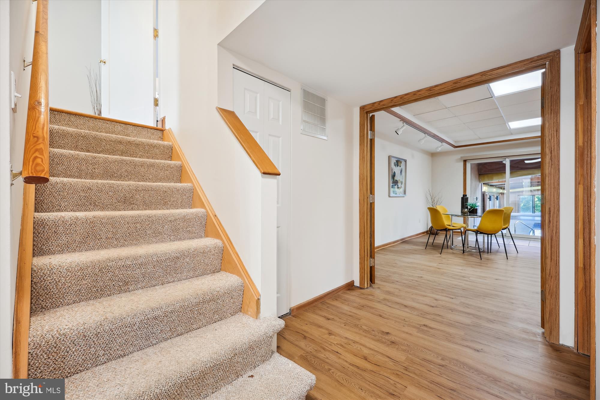 DARNESTOWN OUTSIDE - Residential