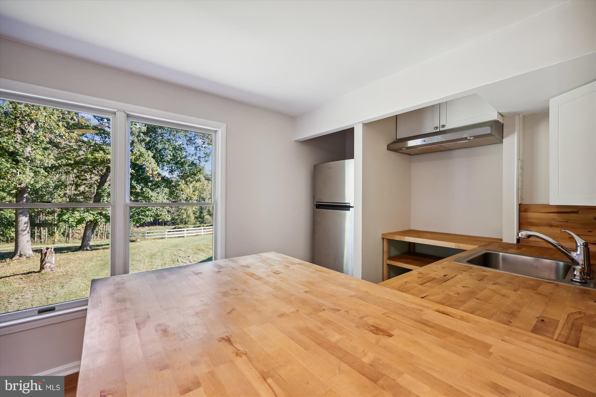 DARNESTOWN OUTSIDE - Residential