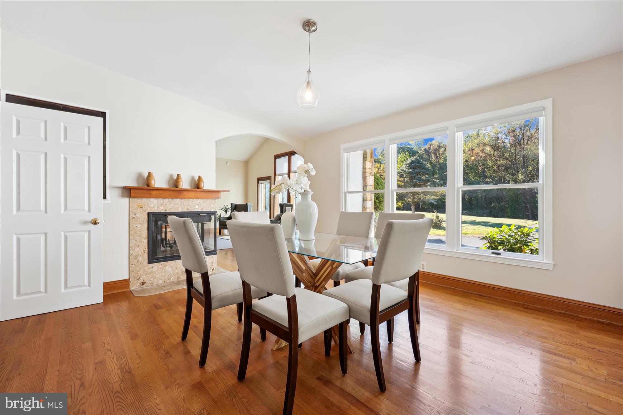 DARNESTOWN OUTSIDE - Residential