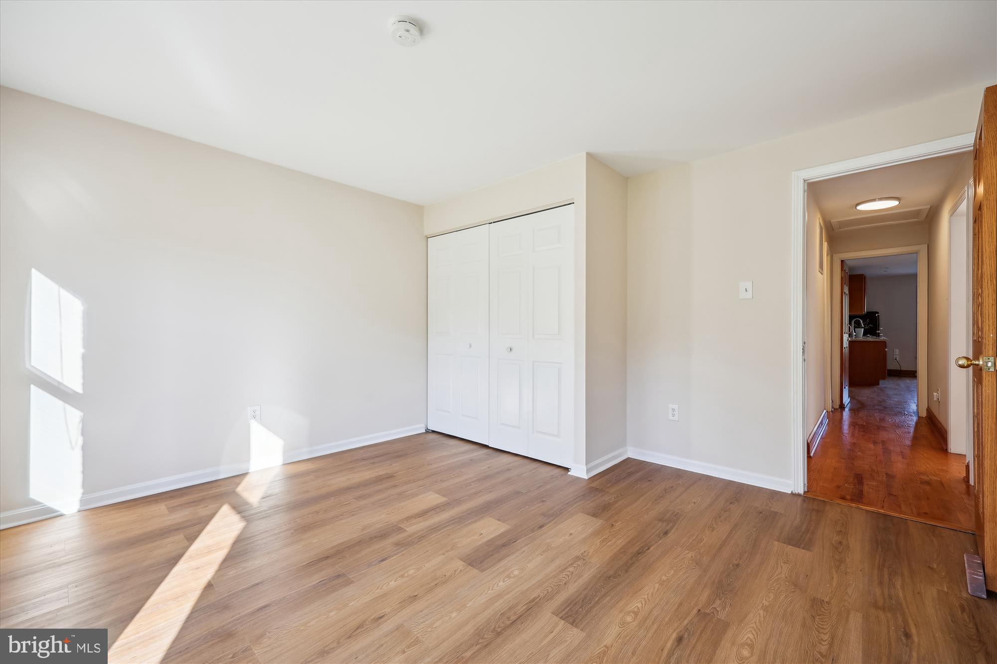 DARNESTOWN OUTSIDE - Residential