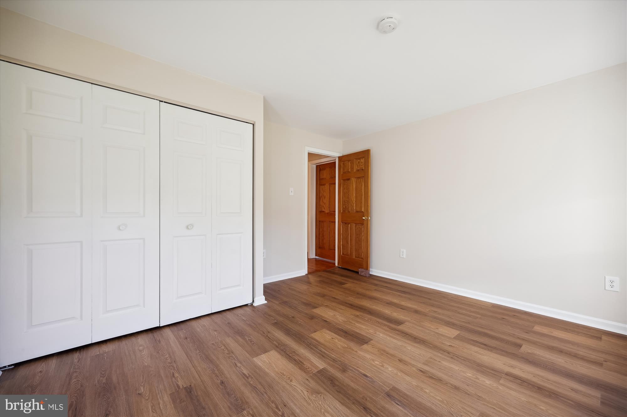 DARNESTOWN OUTSIDE - Residential