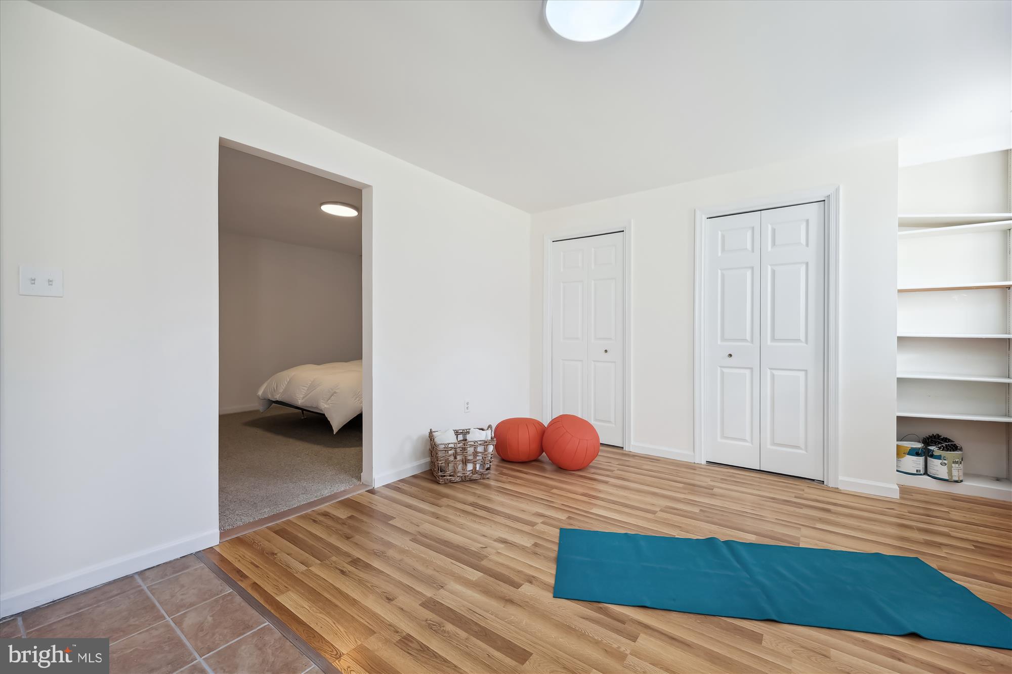 DARNESTOWN OUTSIDE - Residential