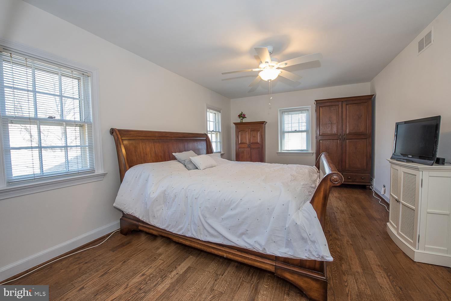 SHORTRIDGE - Residential