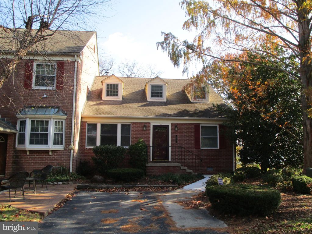 Photo of 943 Silver Lake Boulevard, DOVER, DE 19904 (MLS # DEKT2041618)
