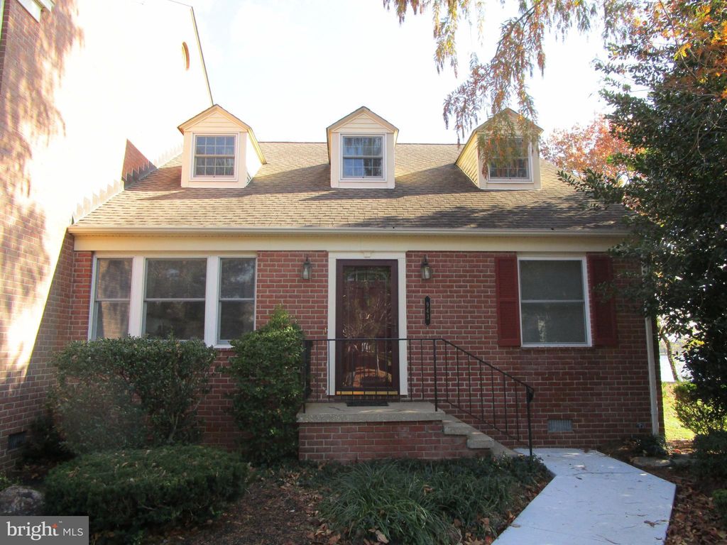 Photo of 943 Silver Lake Boulevard, DOVER, DE 19904 (MLS # DEKT2041618)
