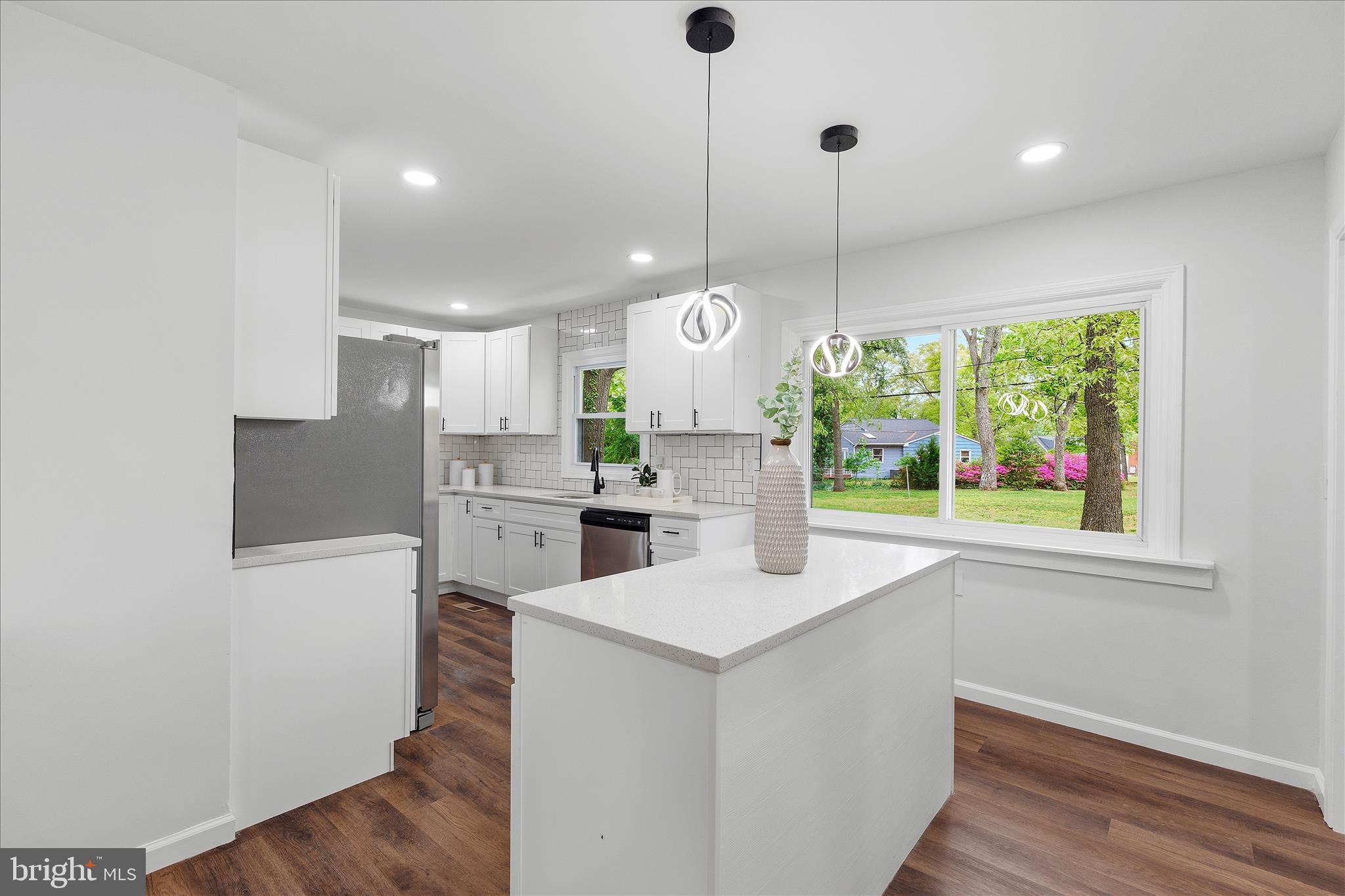 SILLERY BAY - Residential