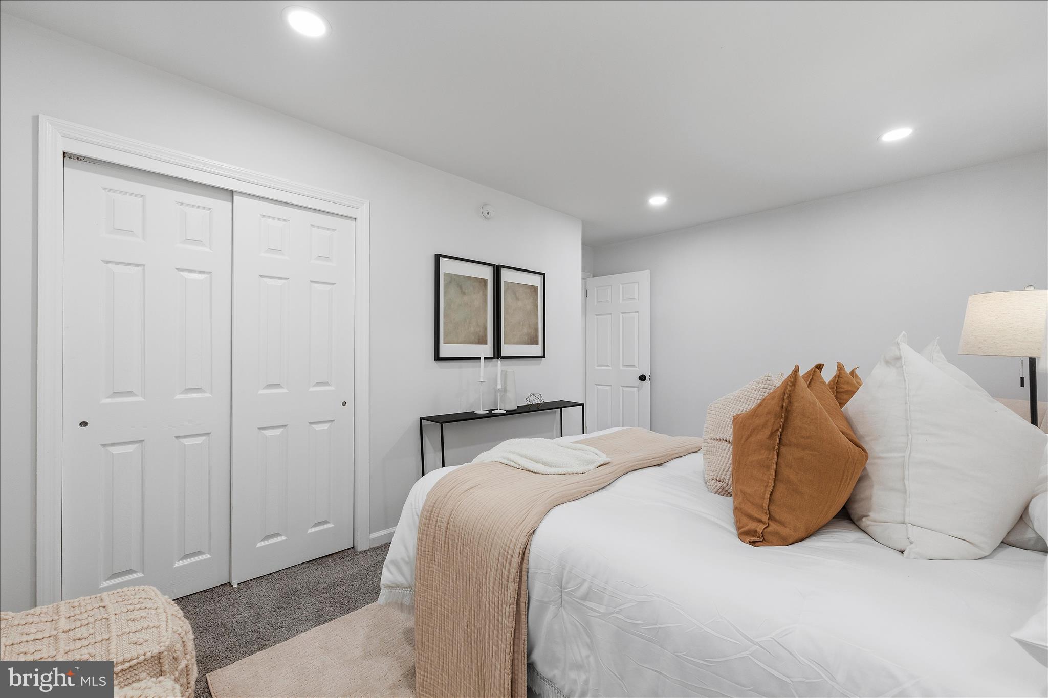 SILLERY BAY - Residential