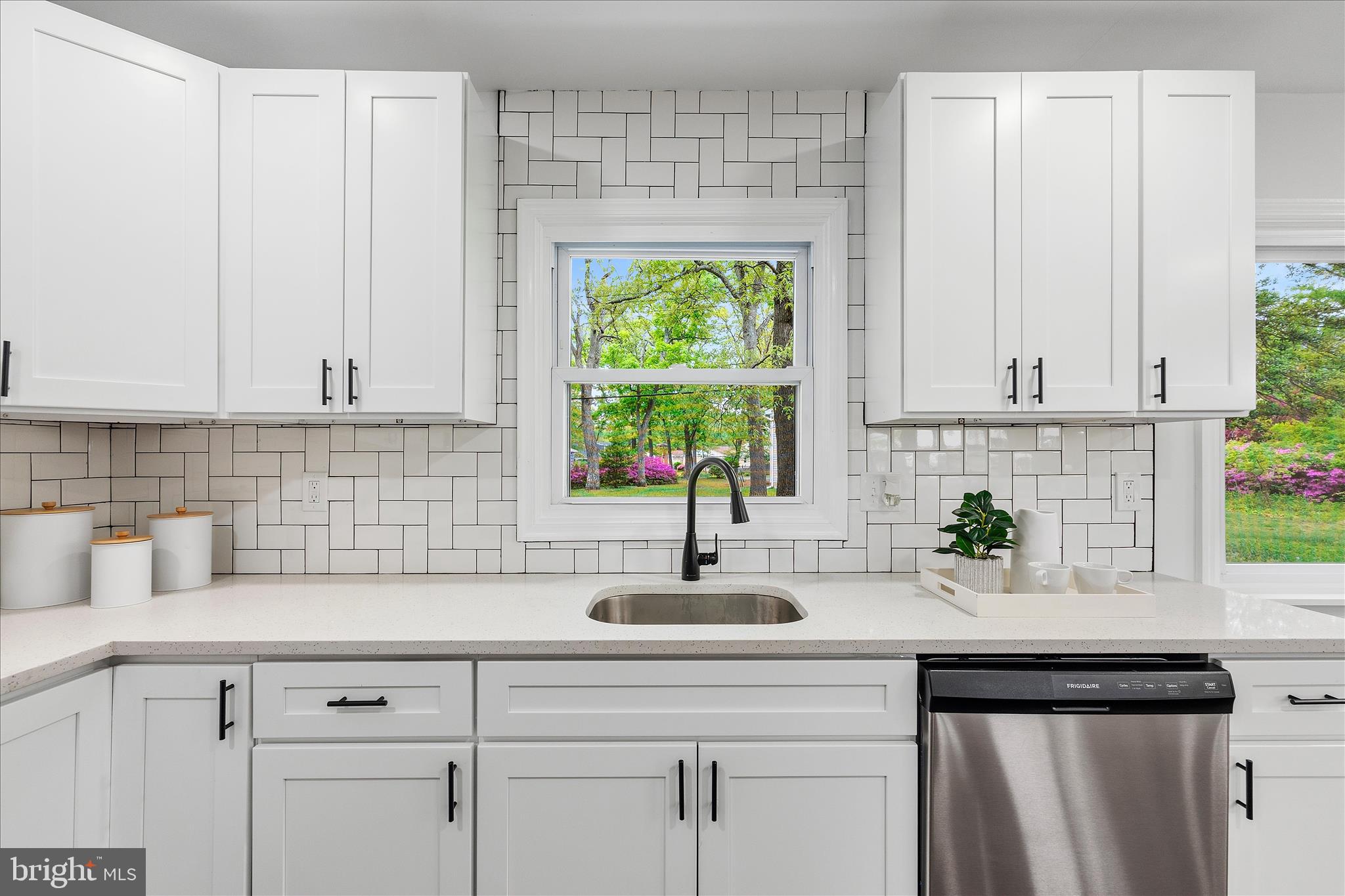 SILLERY BAY - Residential
