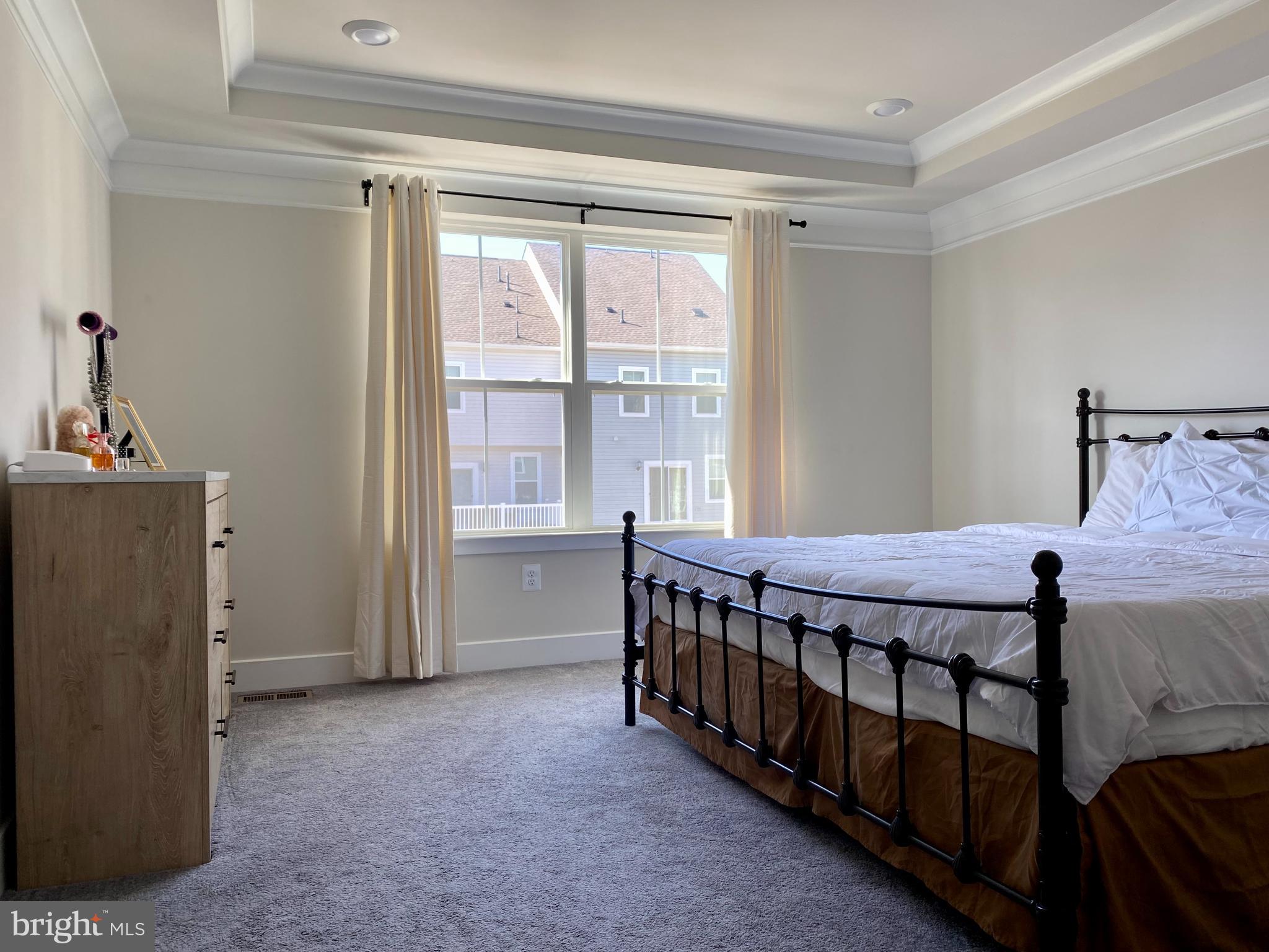 ST CHARLES SUB - Residential Lease