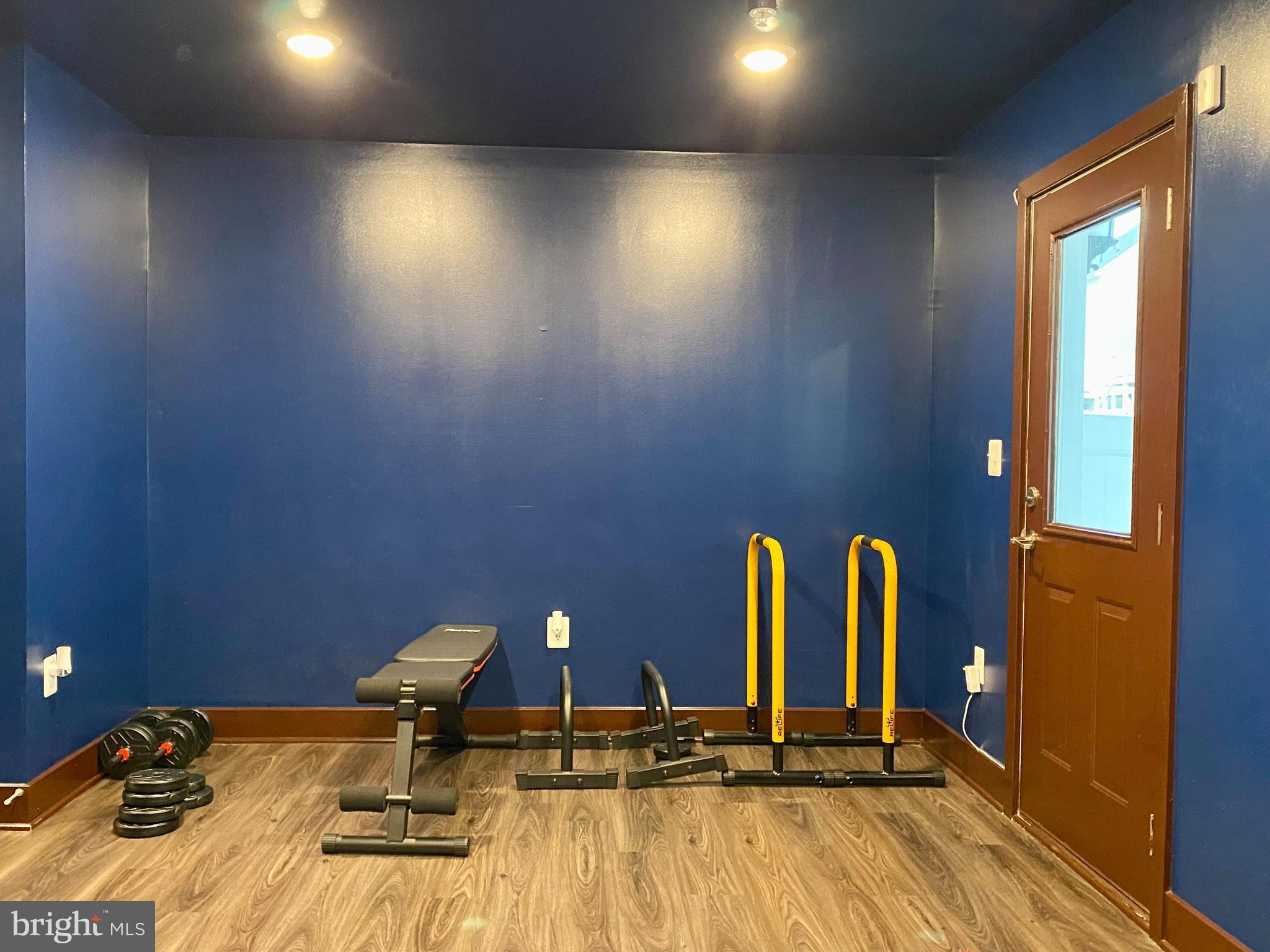 ST CHARLES SUB - Residential Lease