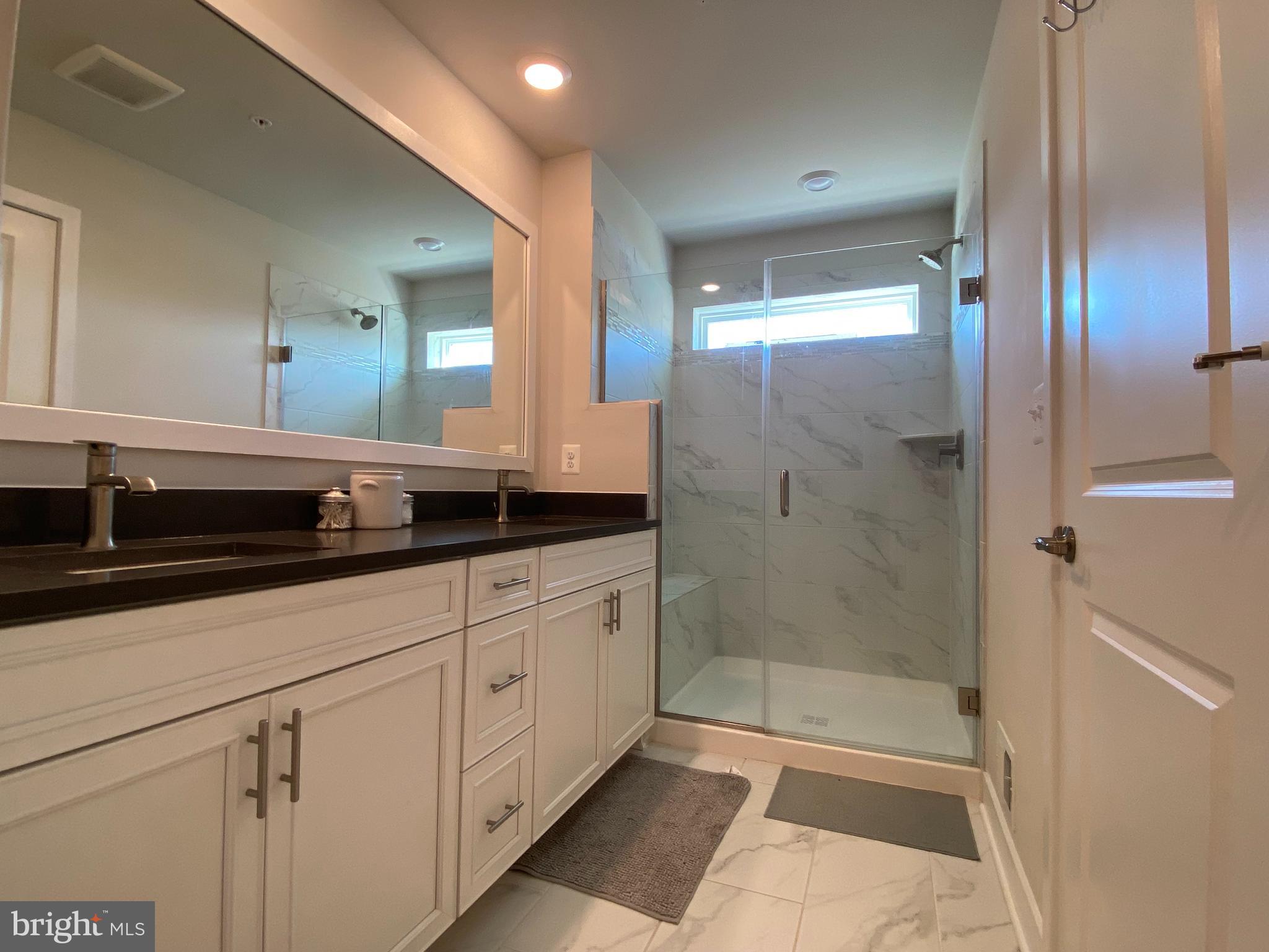 ST CHARLES SUB - Residential Lease