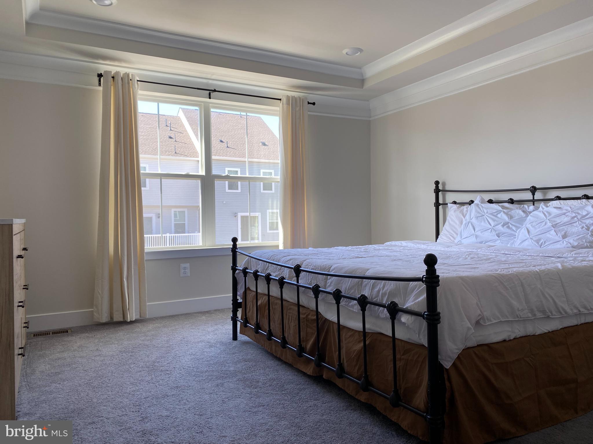 ST CHARLES SUB - Residential Lease