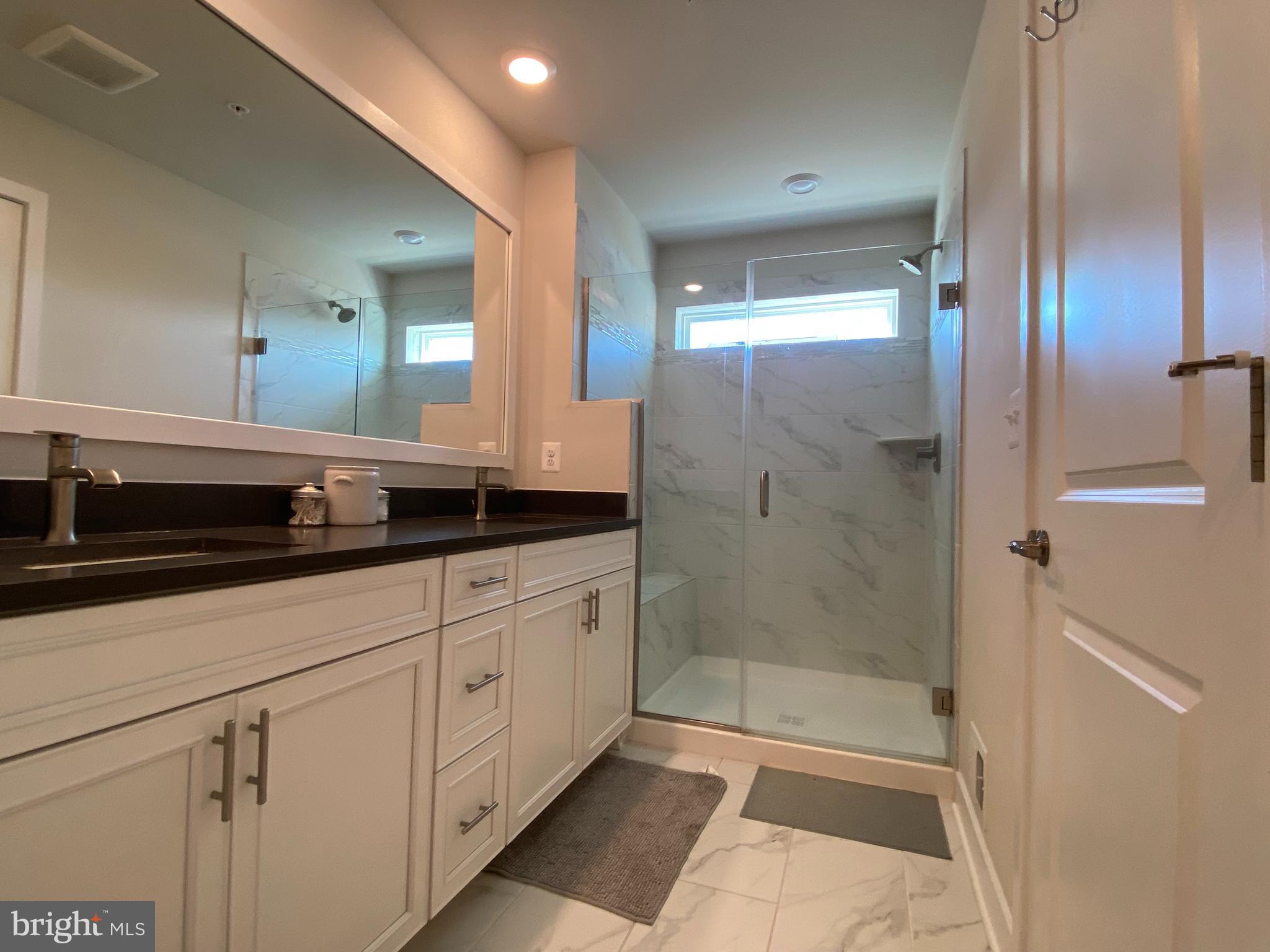 ST CHARLES SUB - Residential Lease