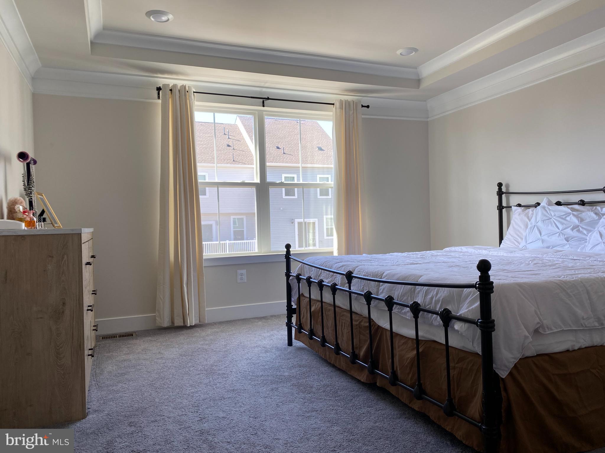 ST CHARLES SUB - Residential Lease