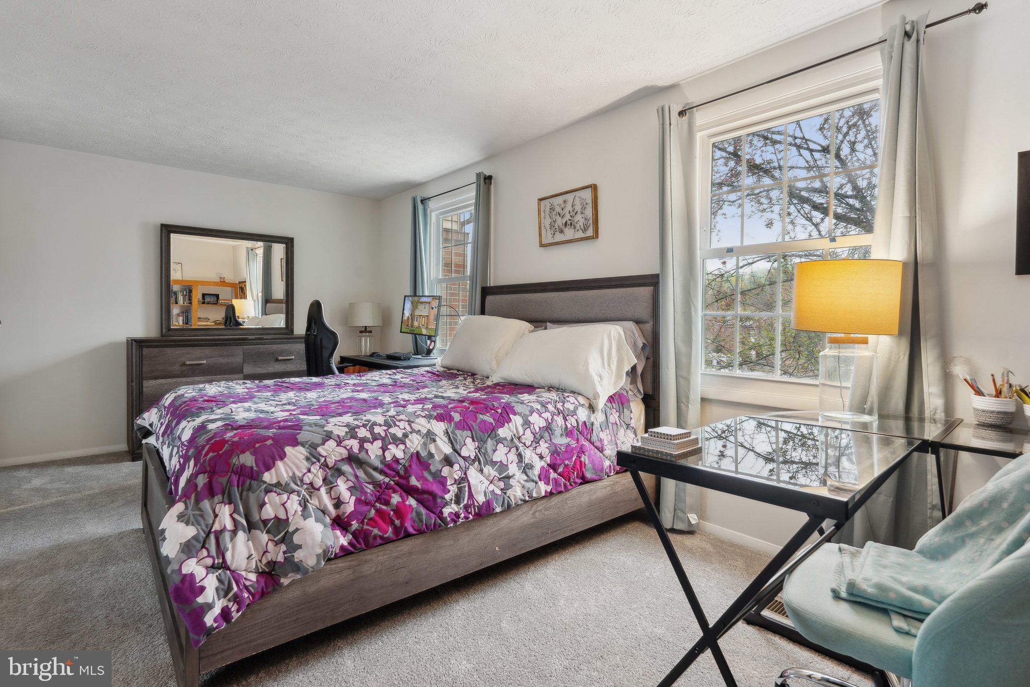 GUNNERS LAKE VILLAGE - Residential