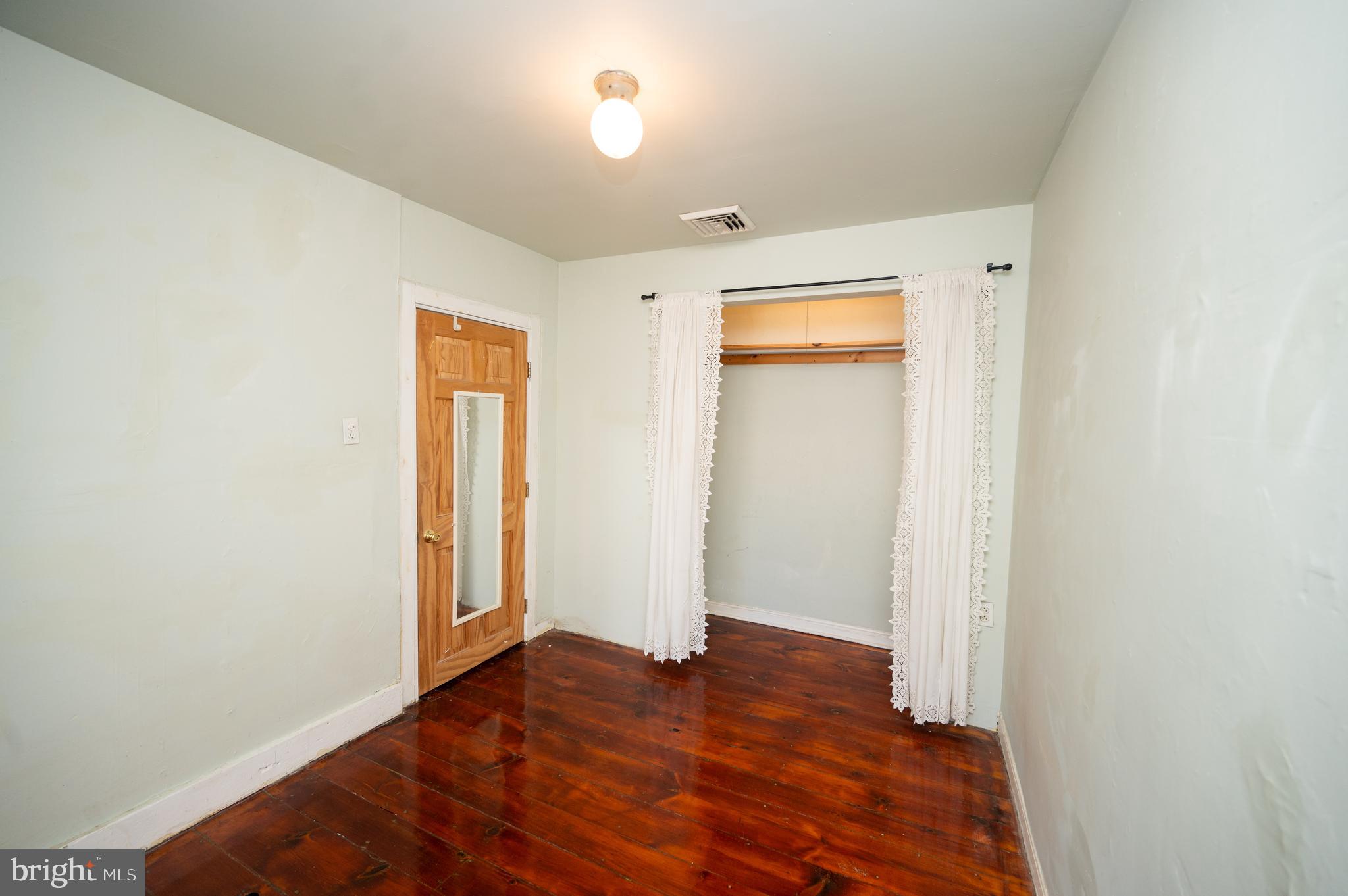 MANAYUNK - Residential