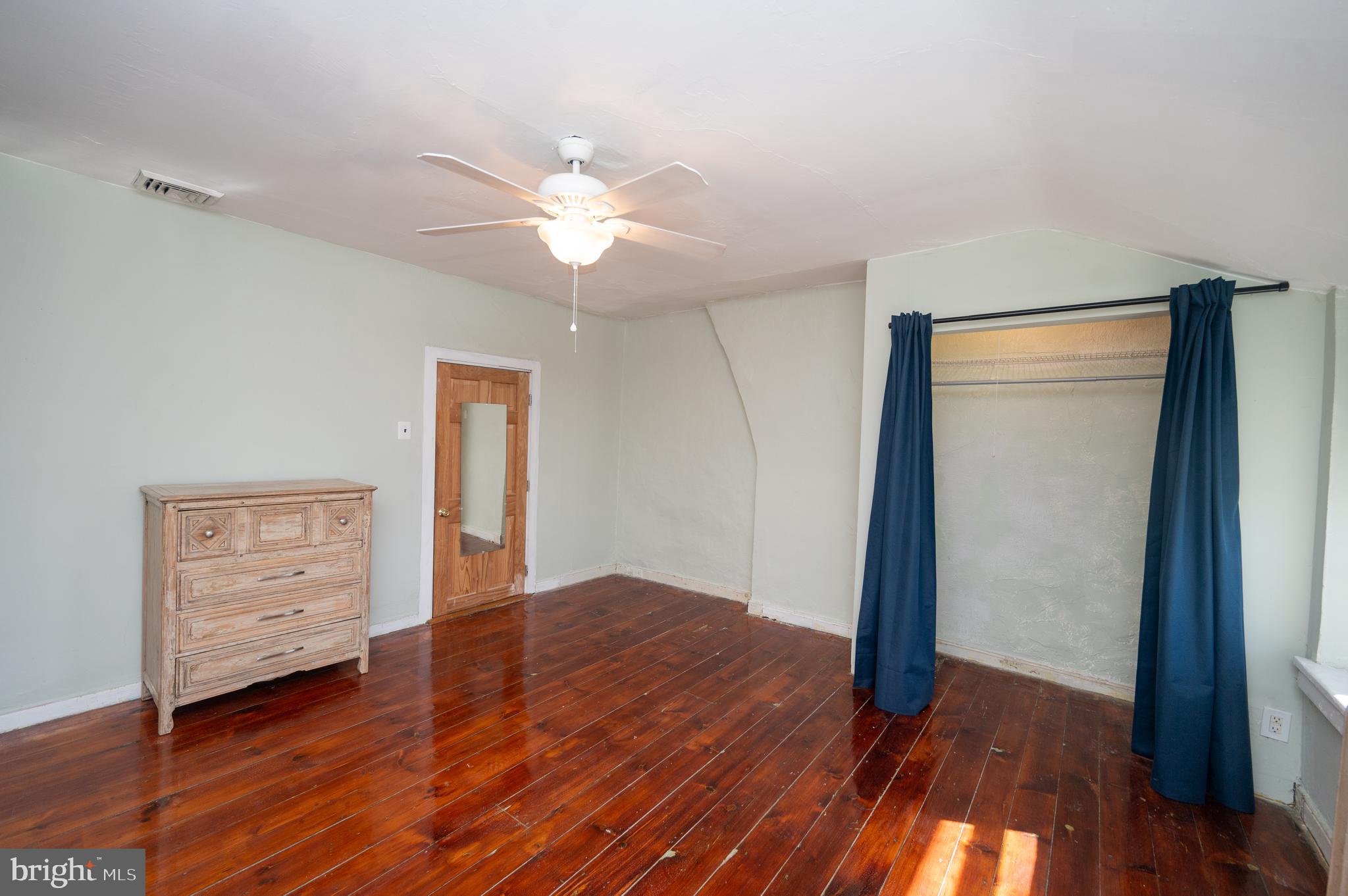 MANAYUNK - Residential